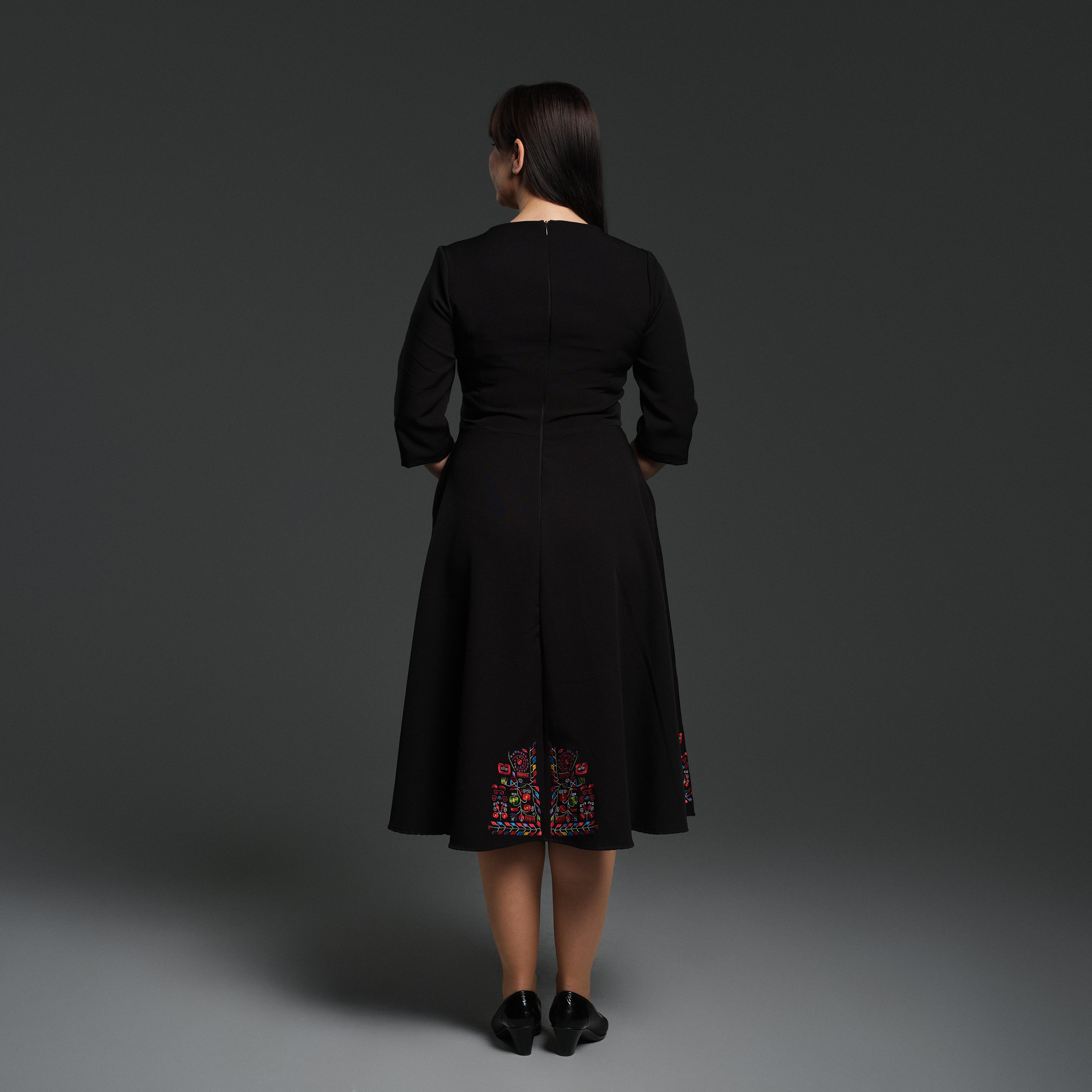 Рокля с ръкави "Плодовете на живота"