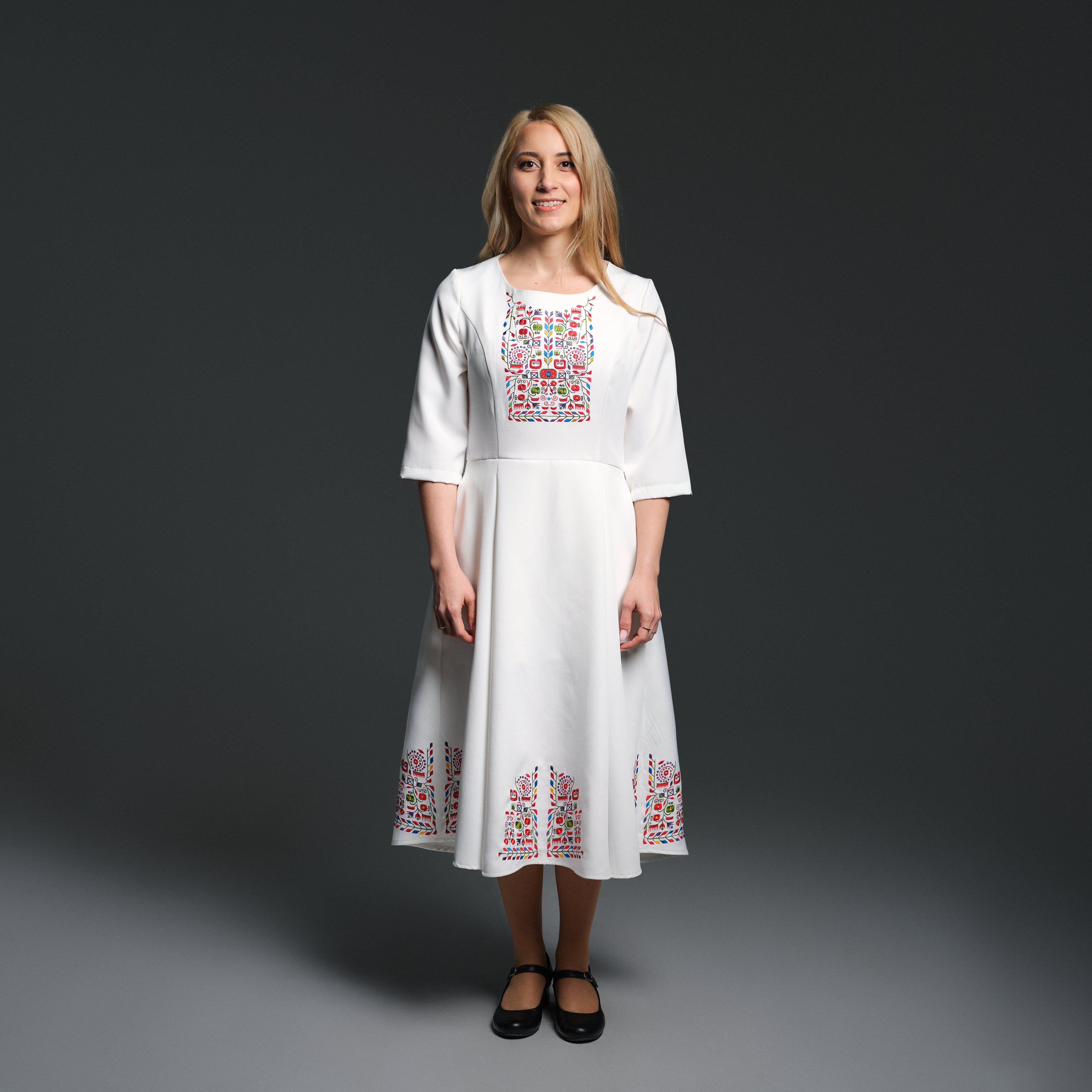 Рокля с ръкави "Плодовете на живота"