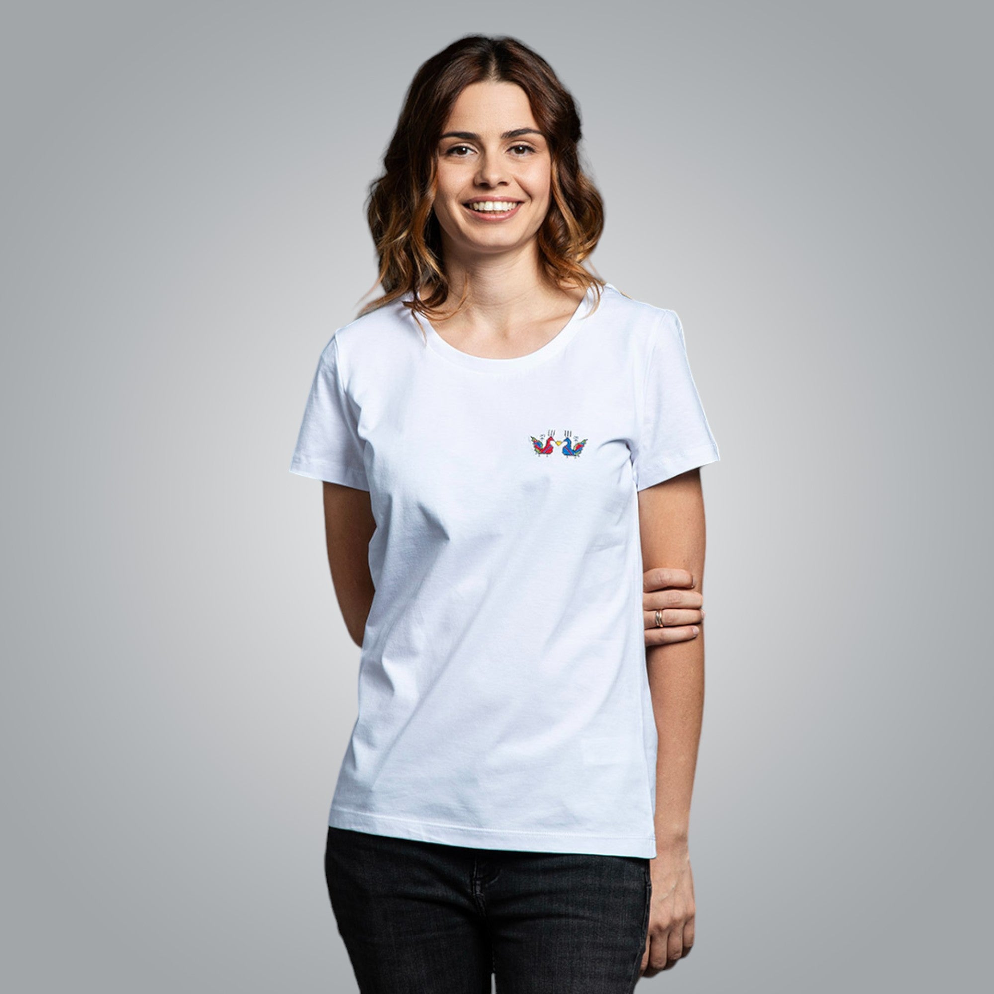 Дамска тениска с детайл "Петли"