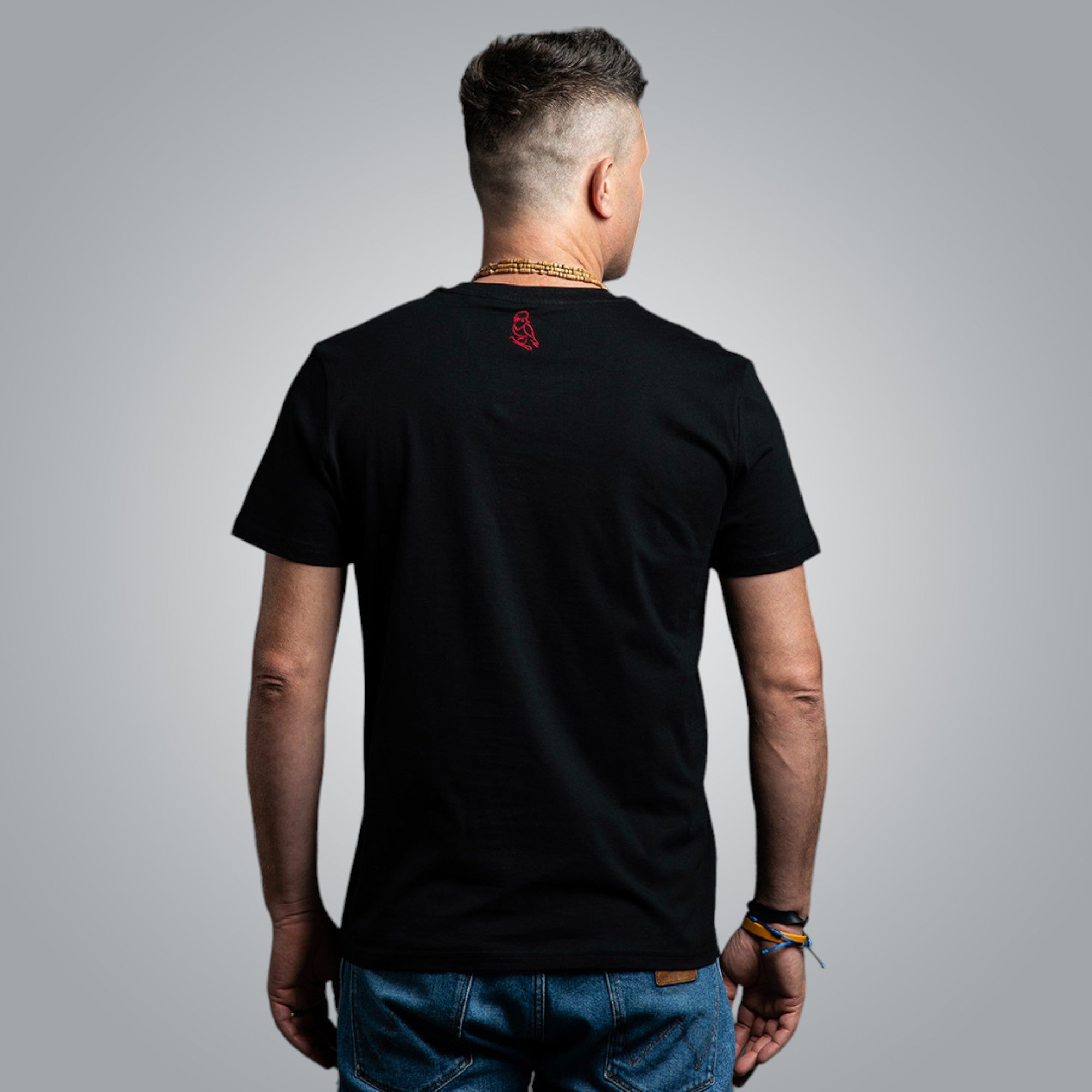 Тениска с детайл "Петли"