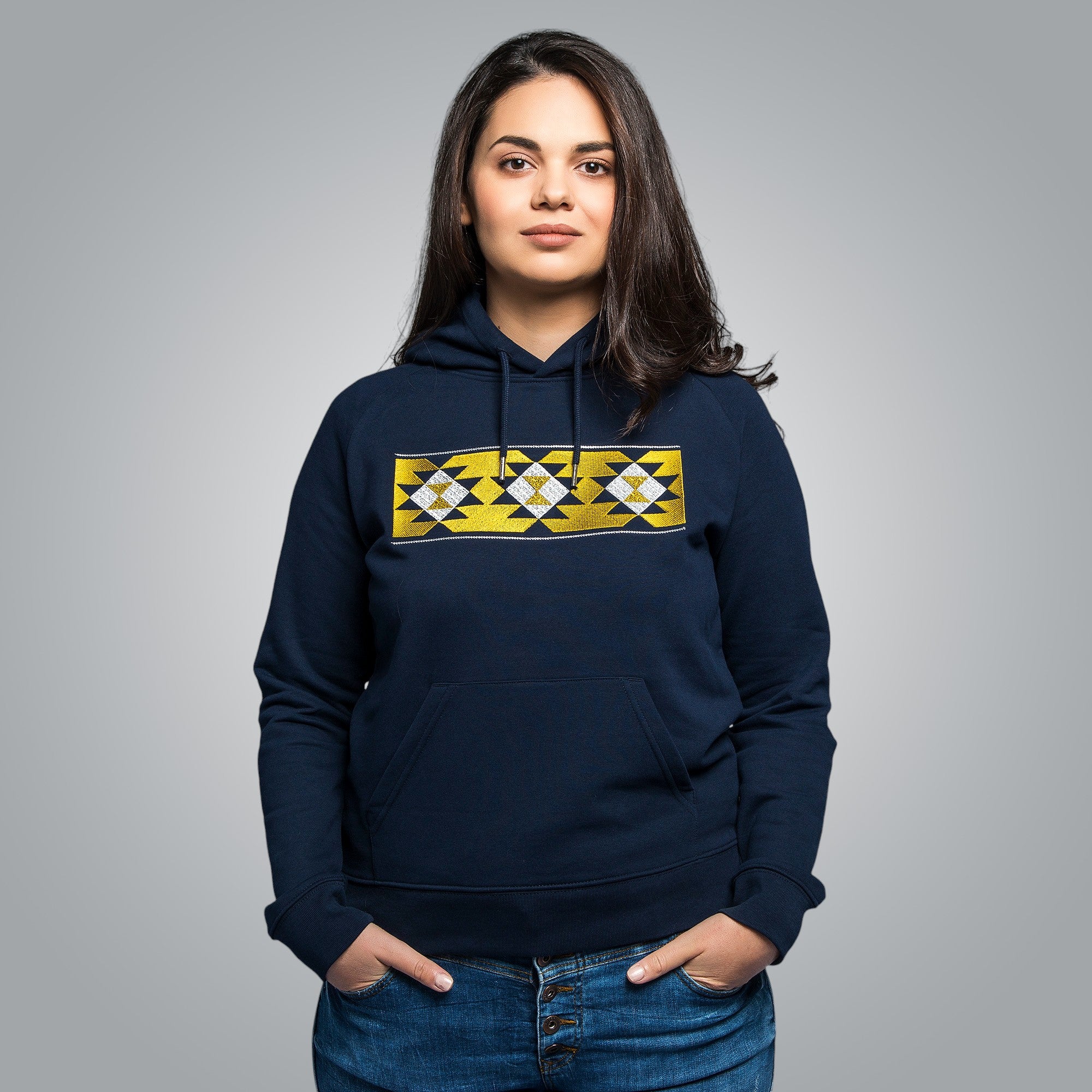 Дамска блуза с качулка "Род"