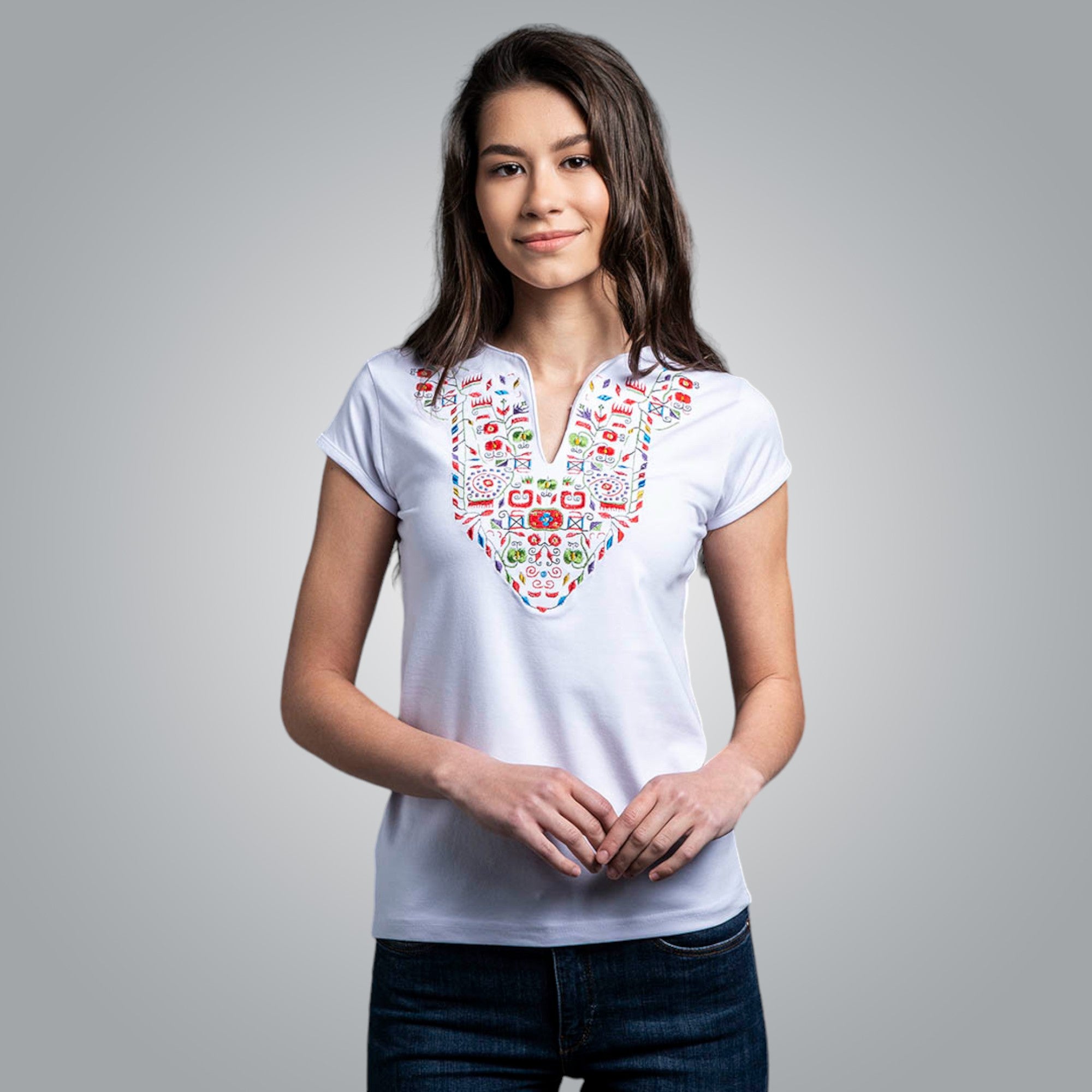 Тениска с V-деколте "Плодовете на живота"