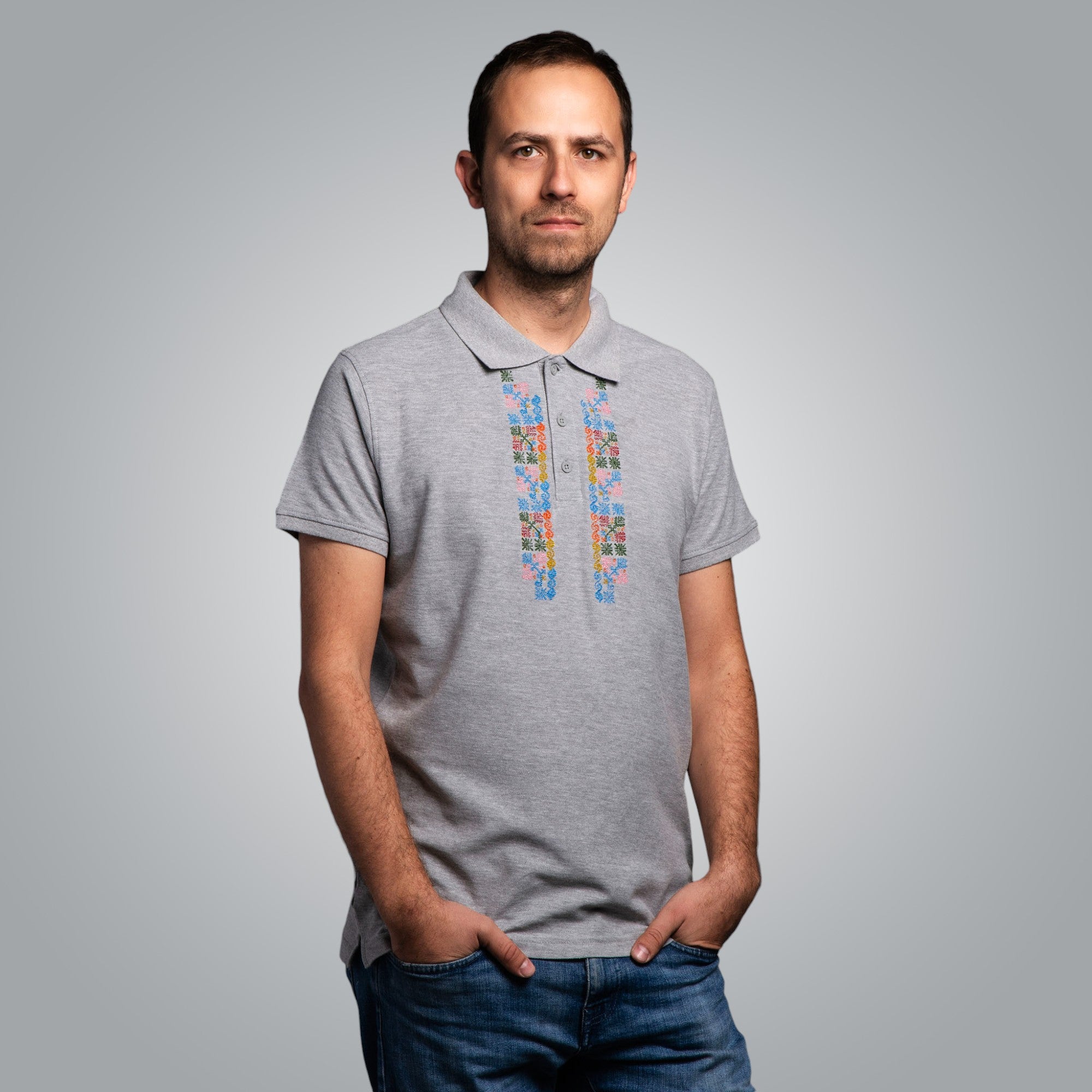 Тениска с яка с шевица от бургаско