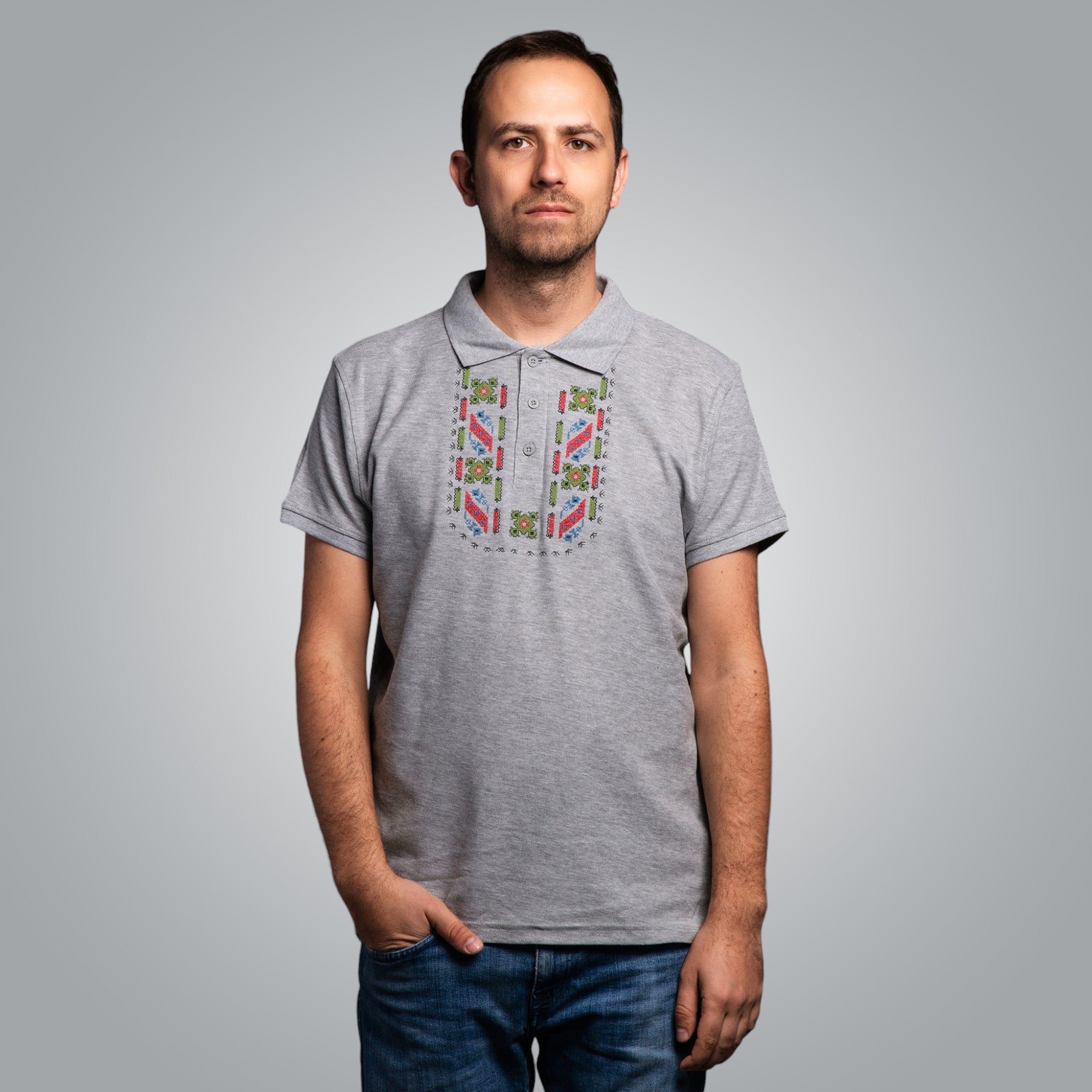 Тениска с яка "Защита"