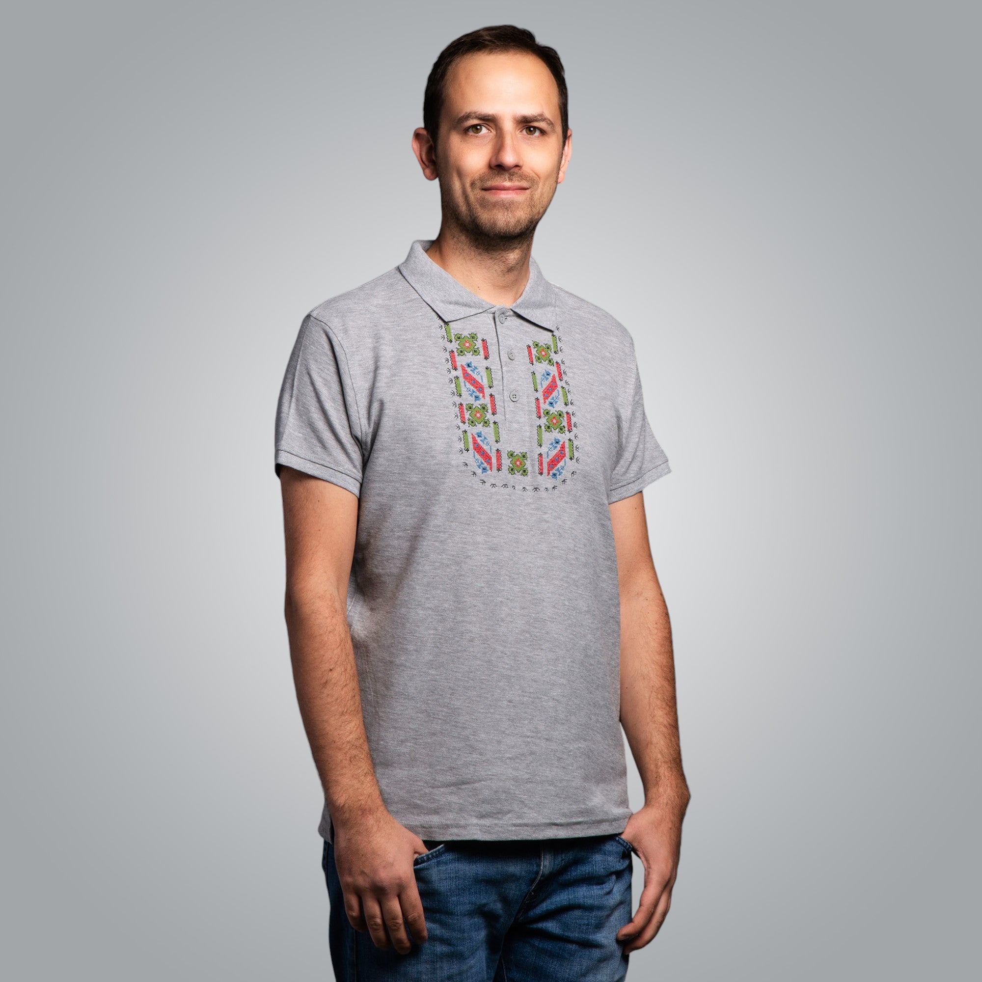 Тениска с яка "Защита"