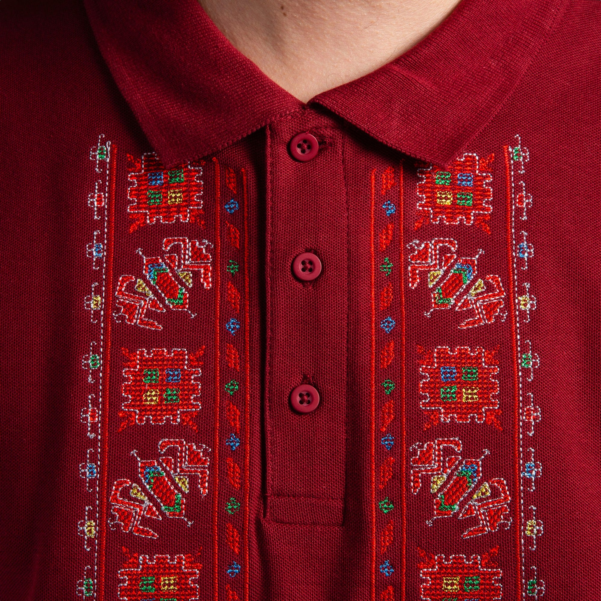 Тениска с яка "Традиционна"