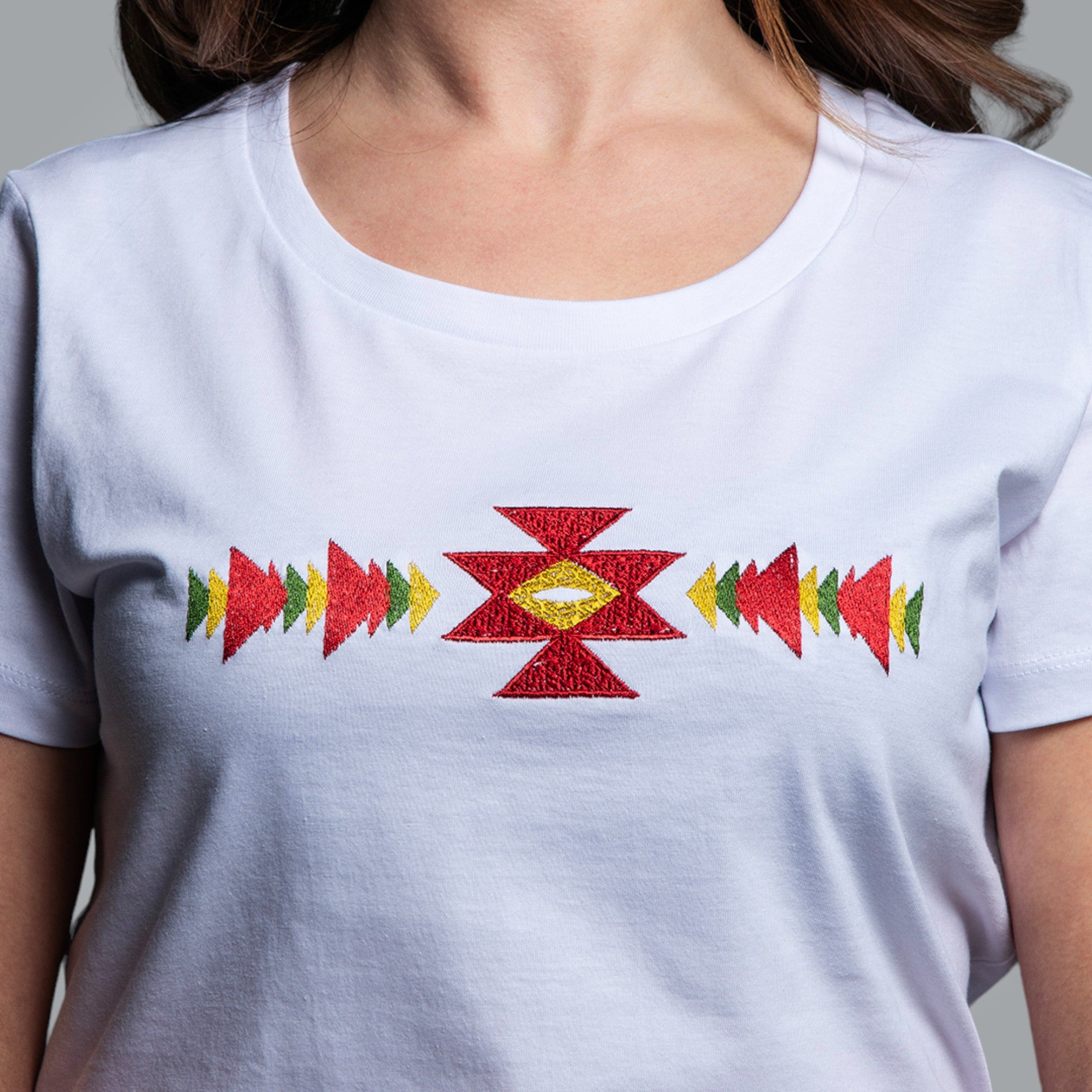 Дамска тениска "Канатица"