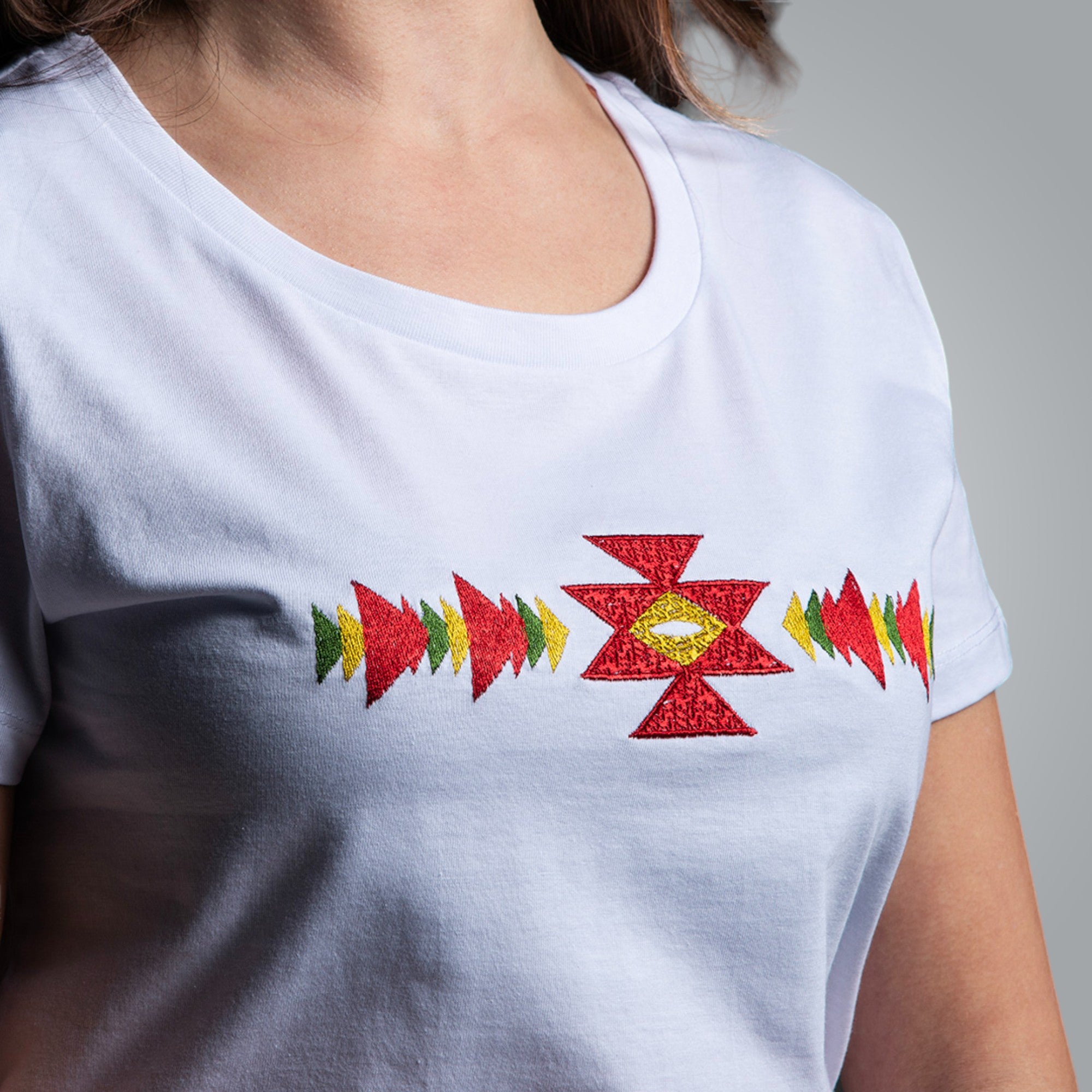 Дамска тениска "Канатица"