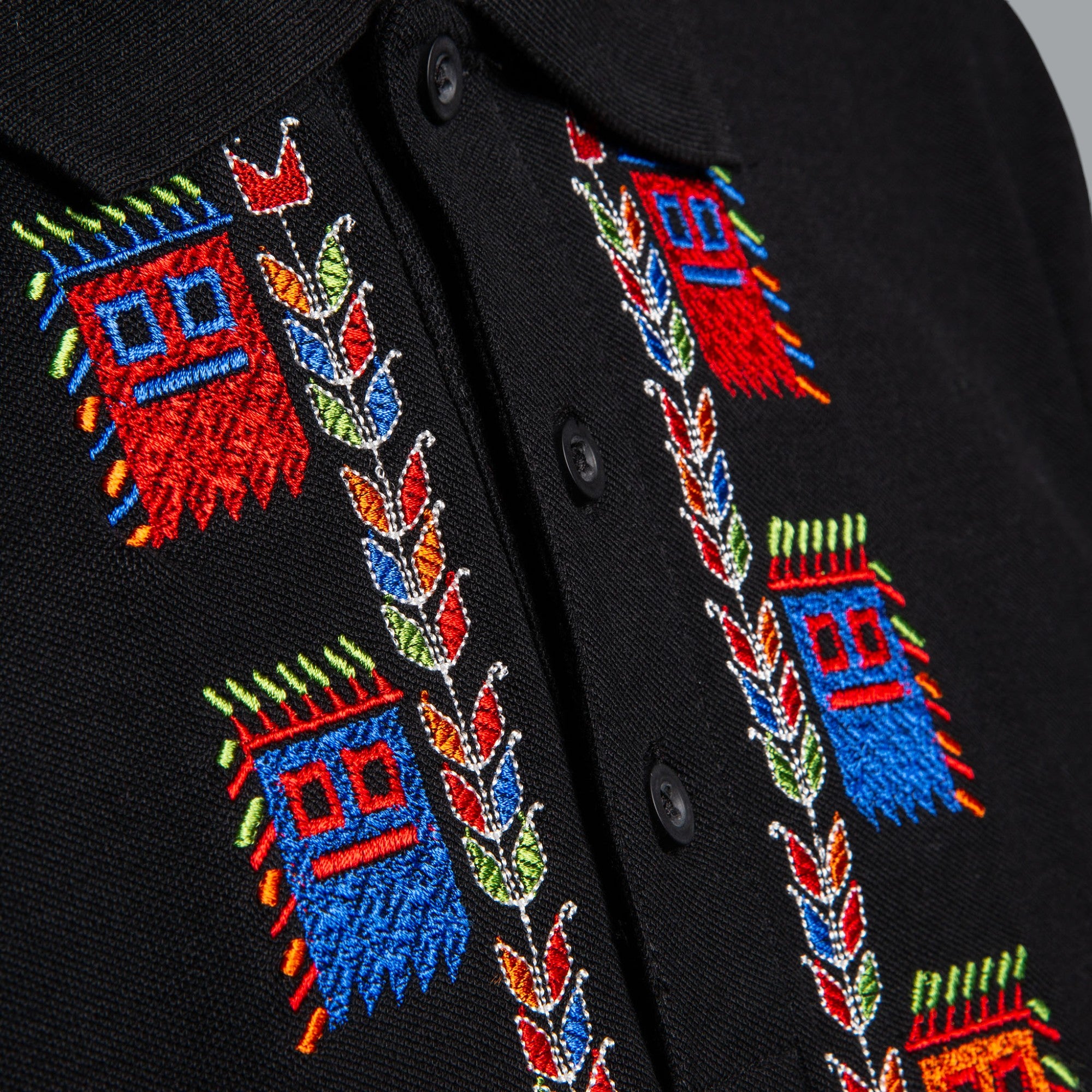 Тениска с яка "Кукери"