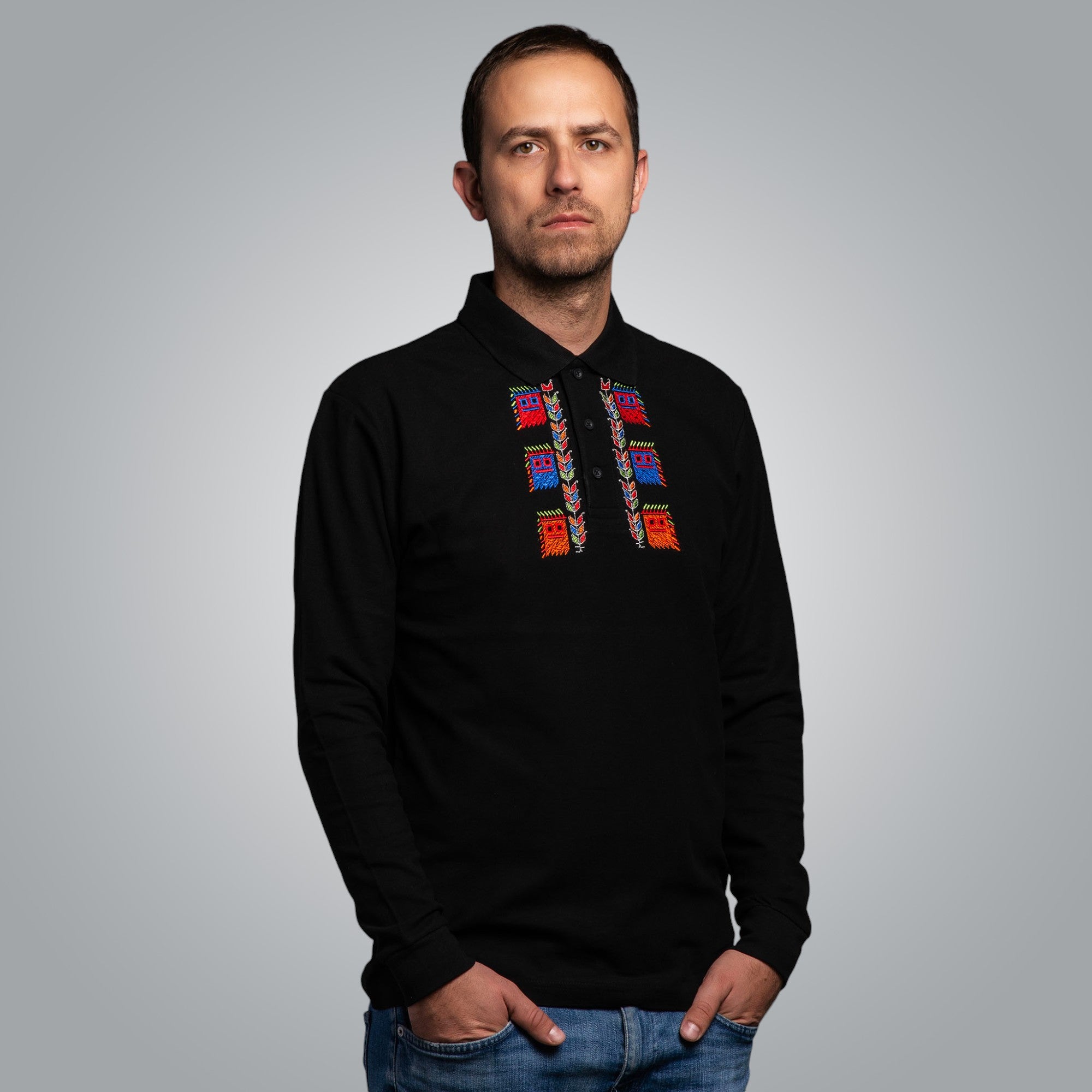 Блуза с яка "Кукери"