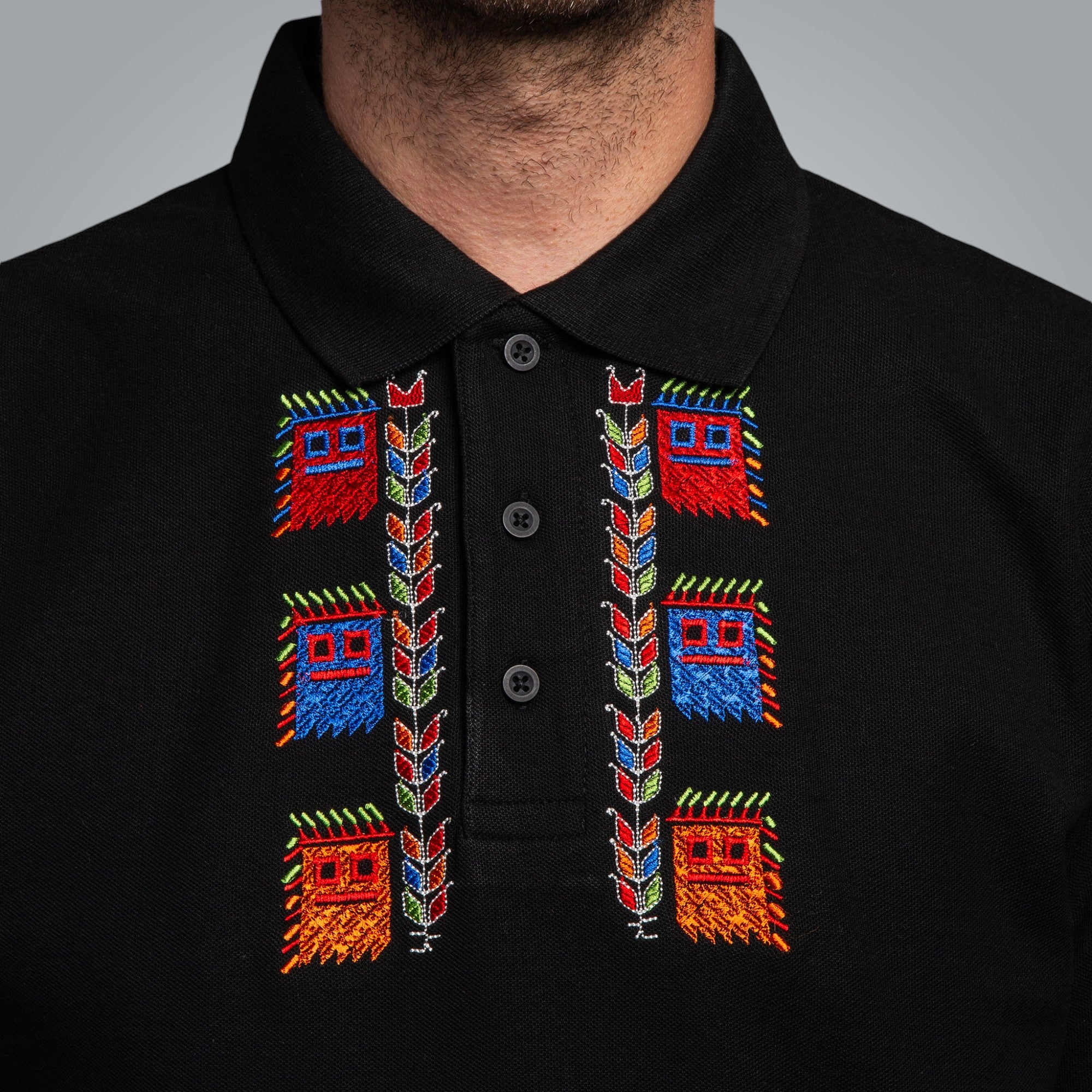 Блуза с яка "Кукери"