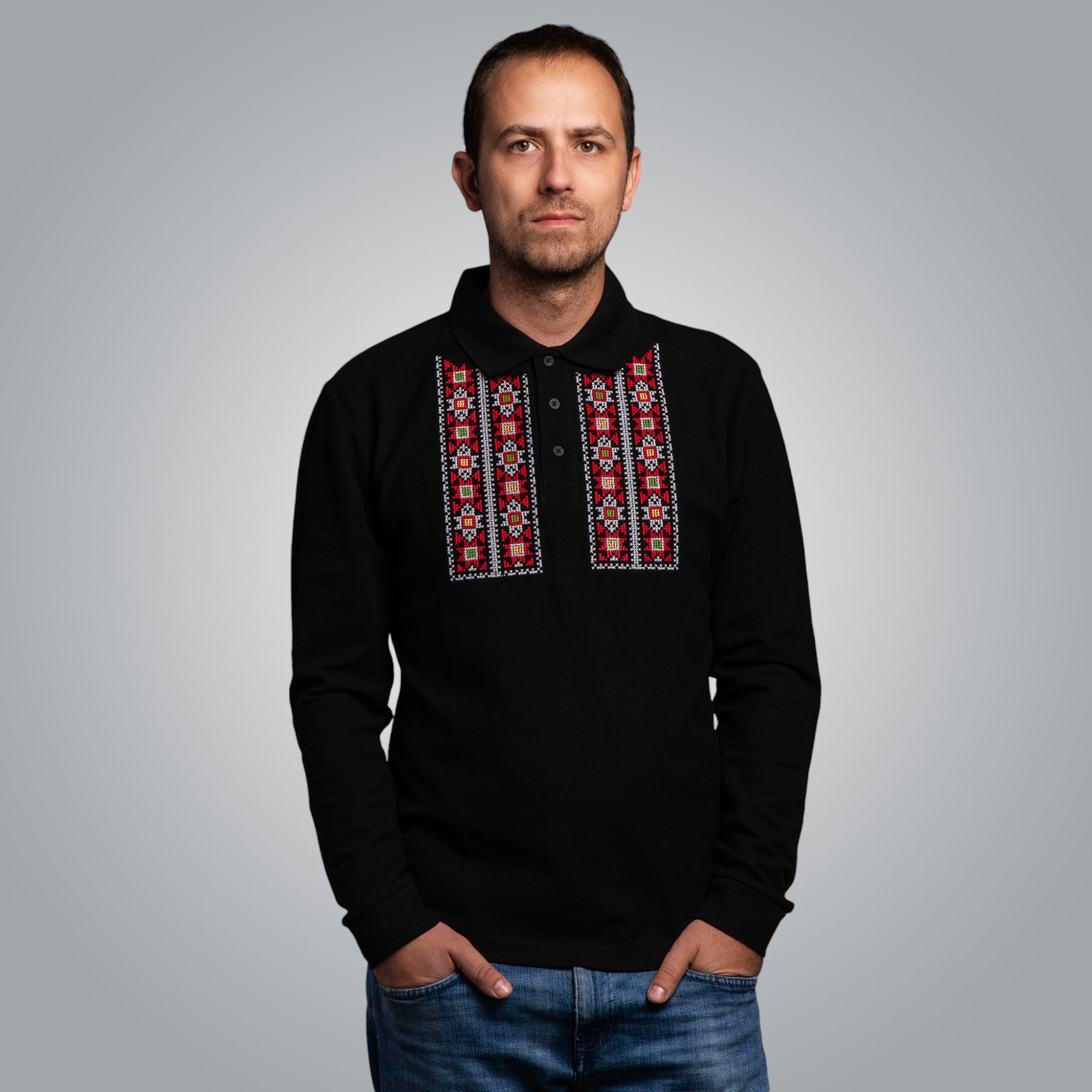 Блуза с яка "Закрилник"