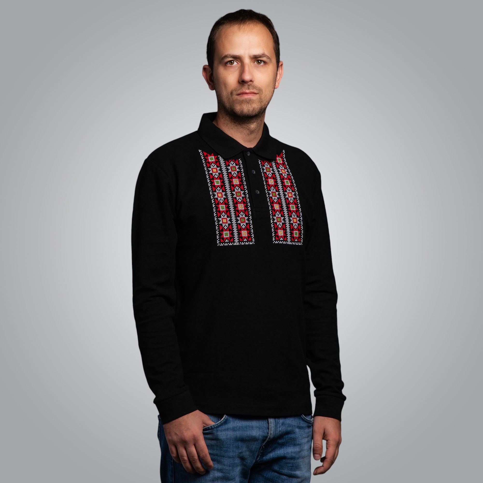 Блуза с яка "Закрилник"