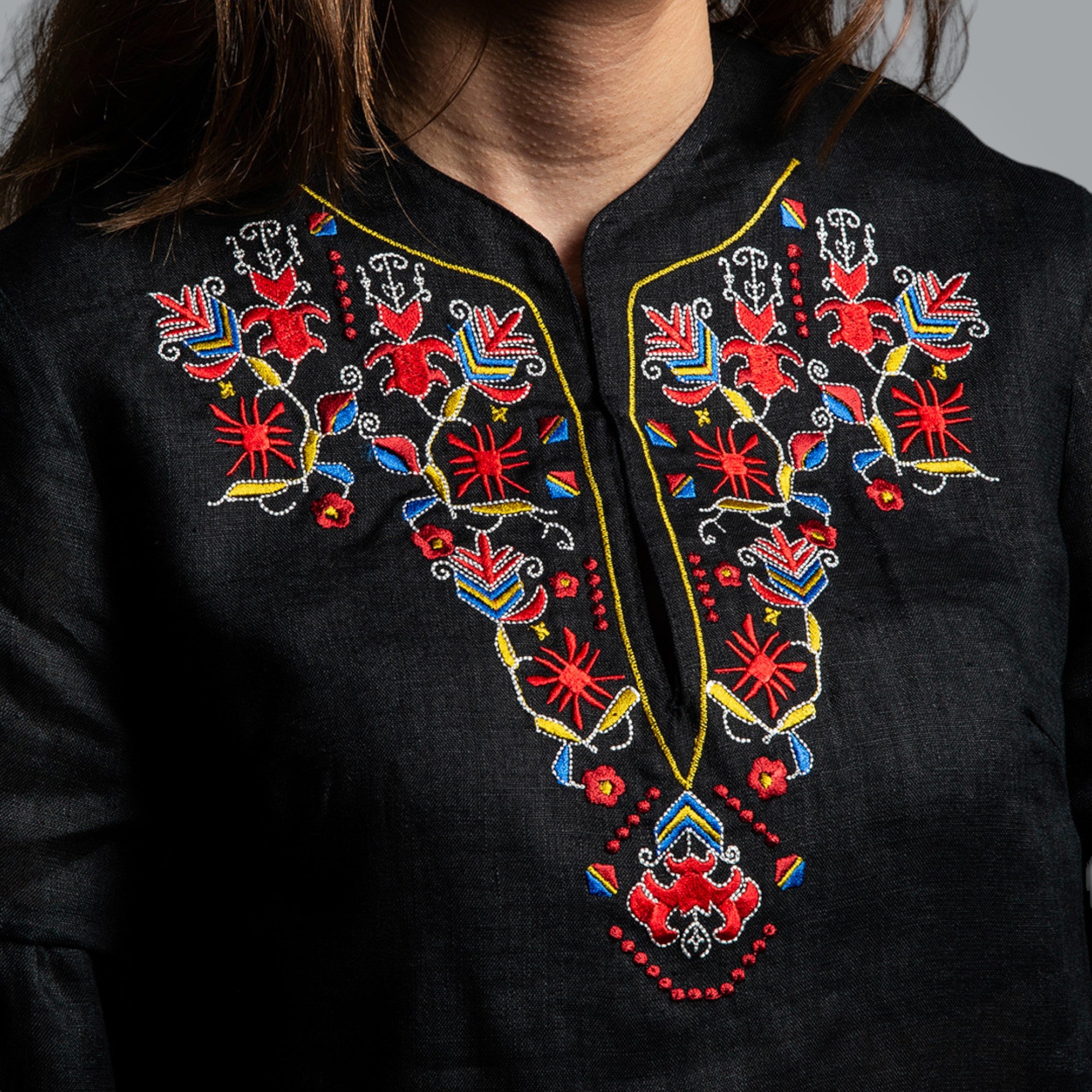 Дамска риза "Самоковска"