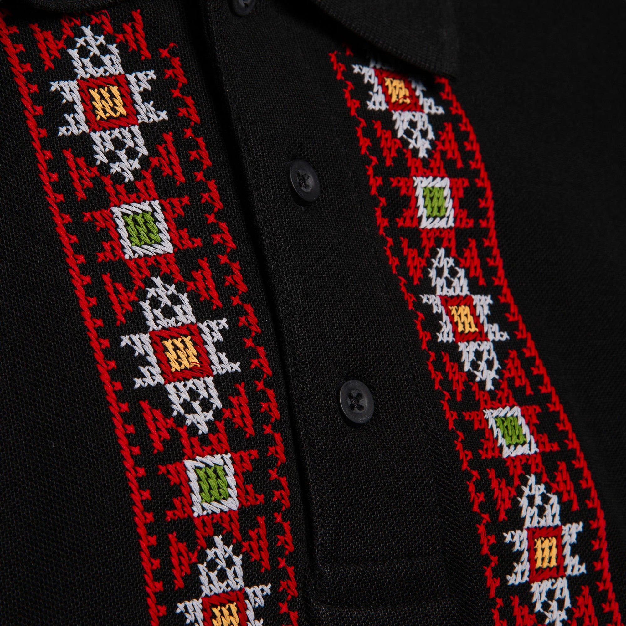 Блуза с яка "Пазител"