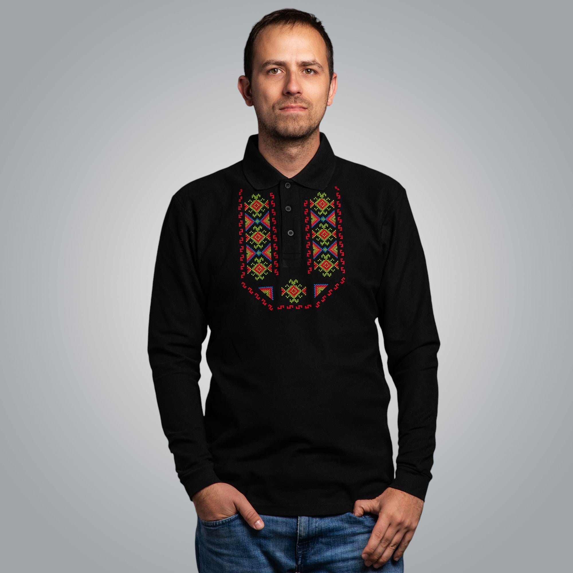 Блуза с яка "Гиздав"