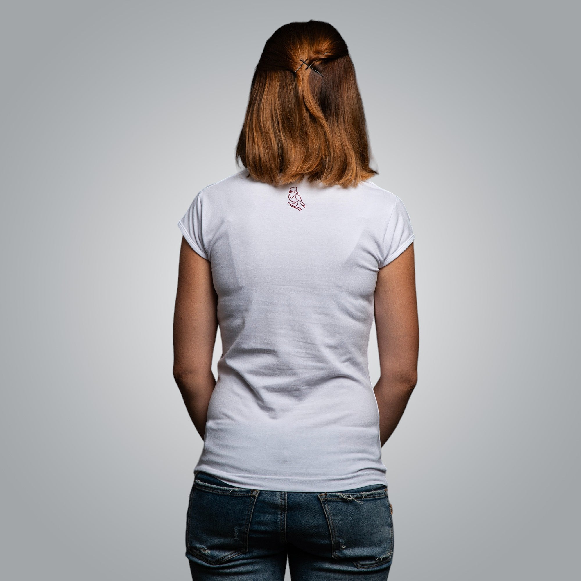 Тениска с V-деколте "Начало"