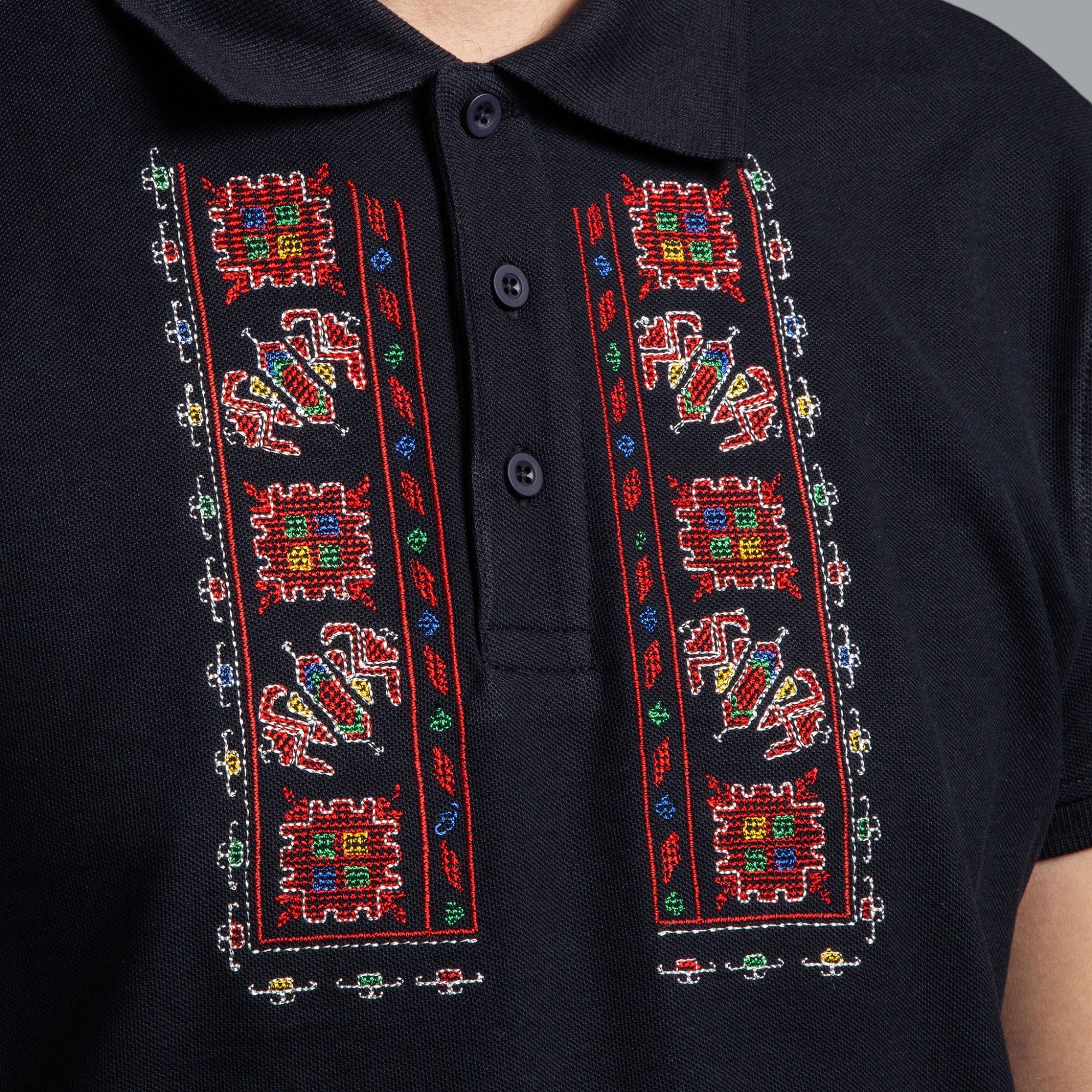 Тениска с яка "Традиционна"