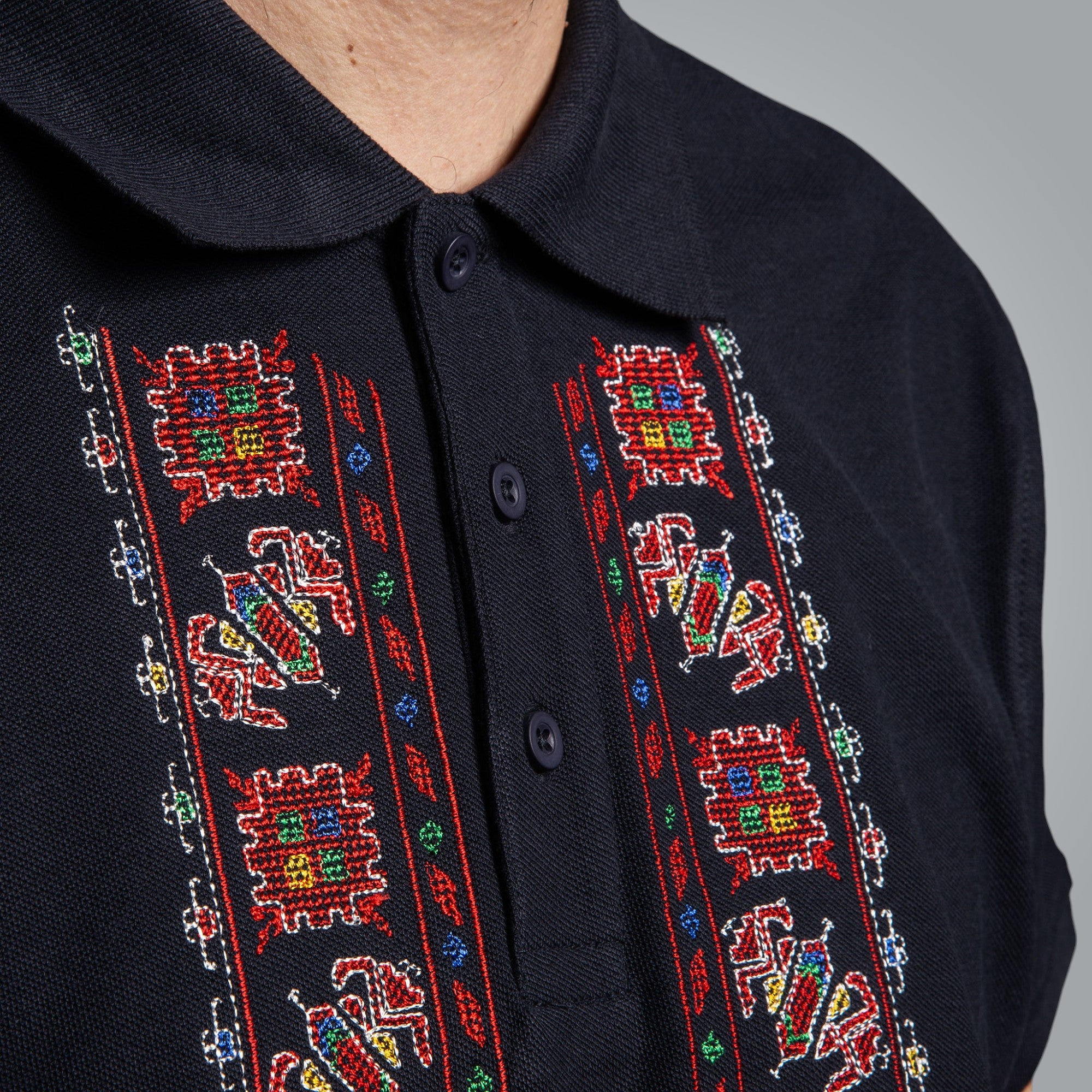 Тениска с яка "Традиционна"