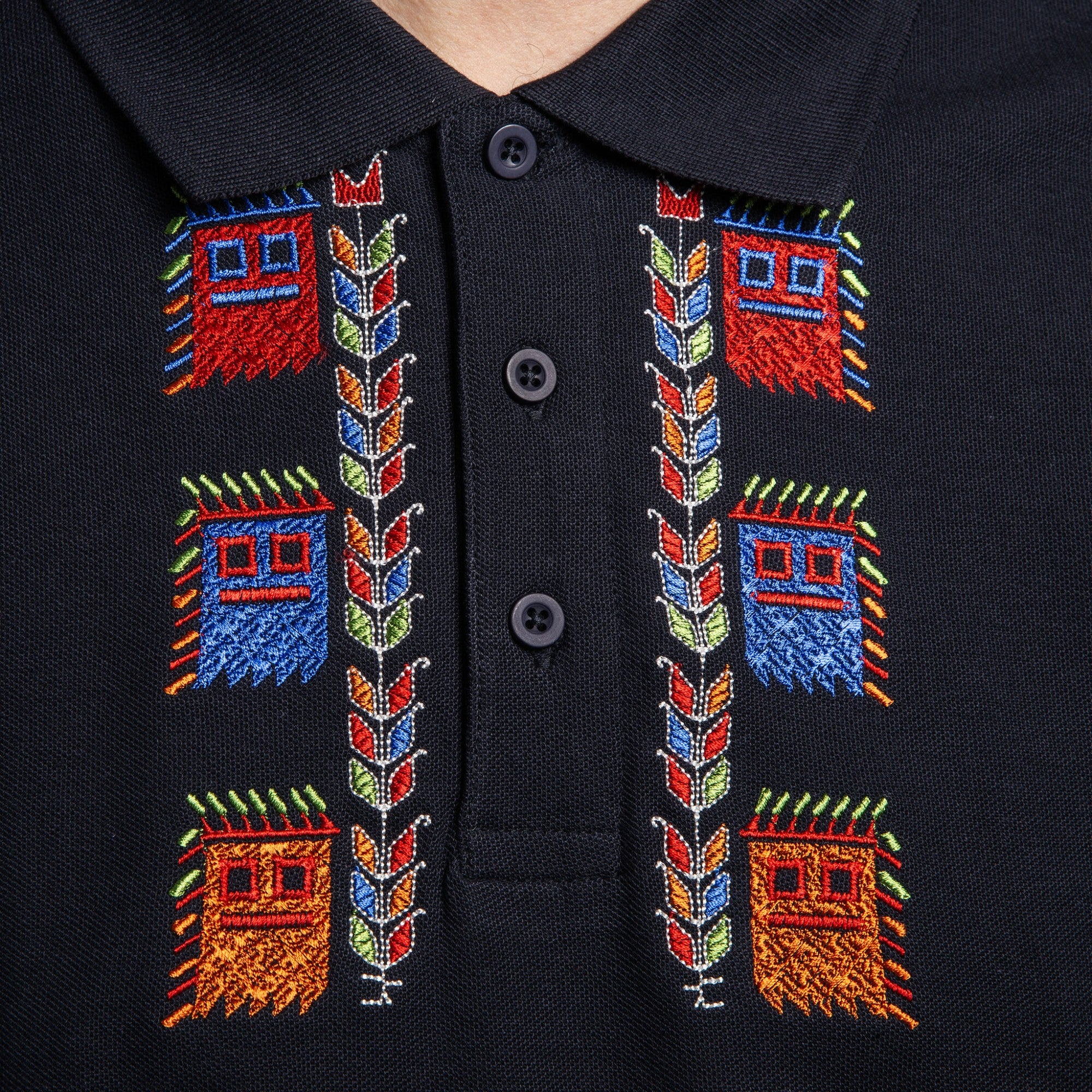 Тениска с яка "Кукери"