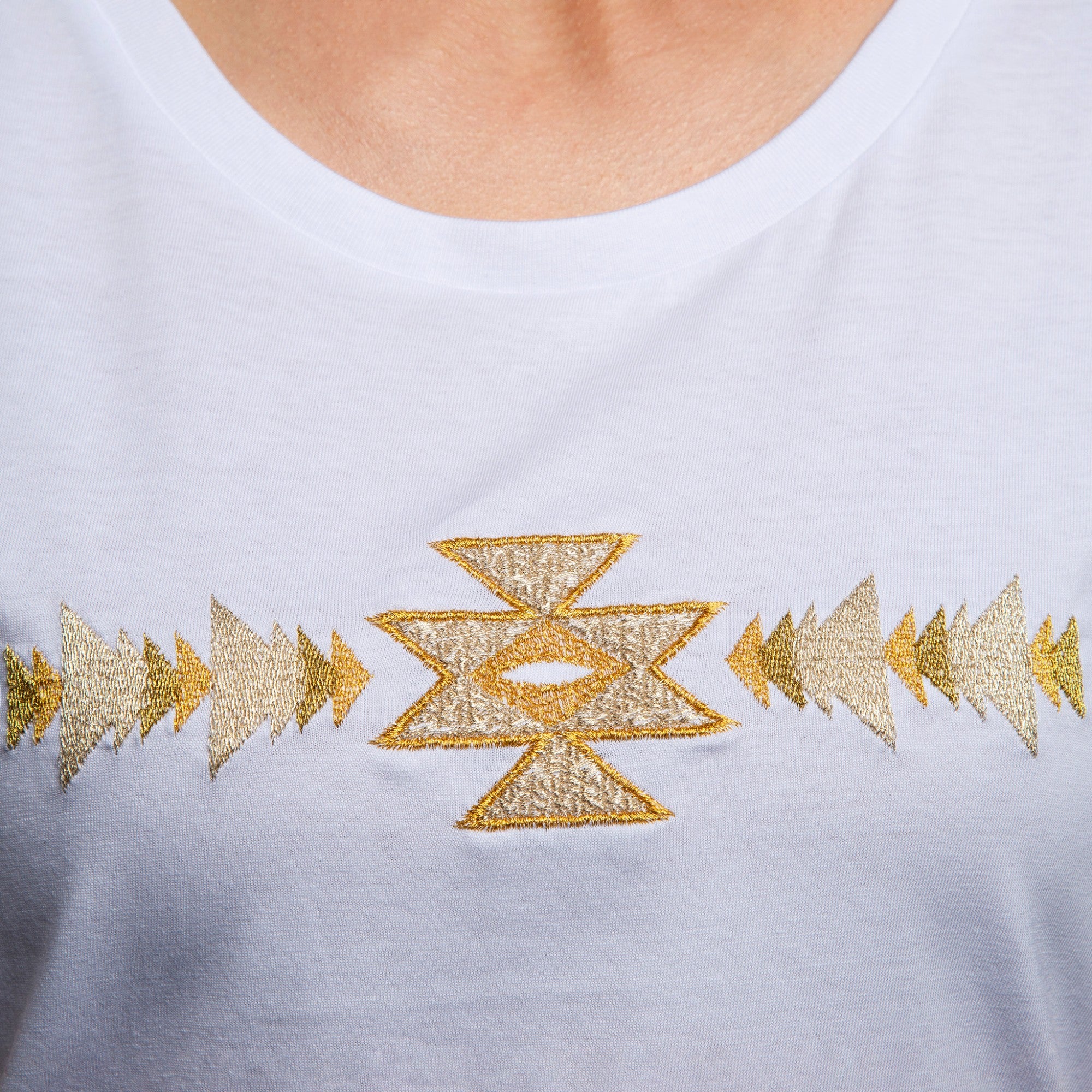 Дамска тениска "Канатица"