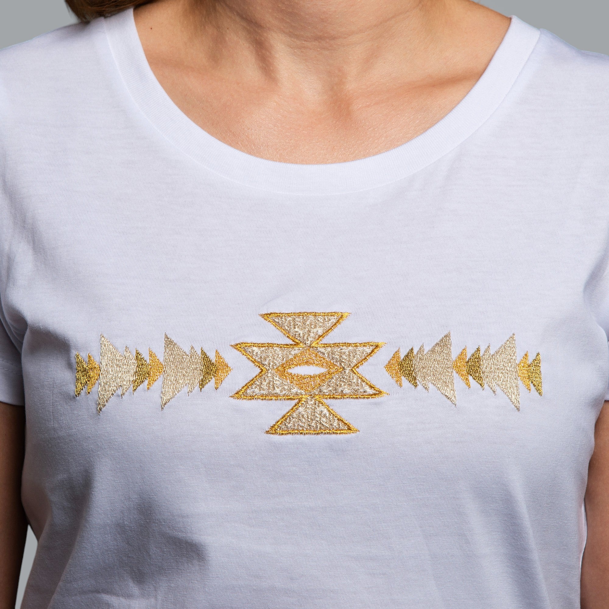 Дамска тениска "Канатица"