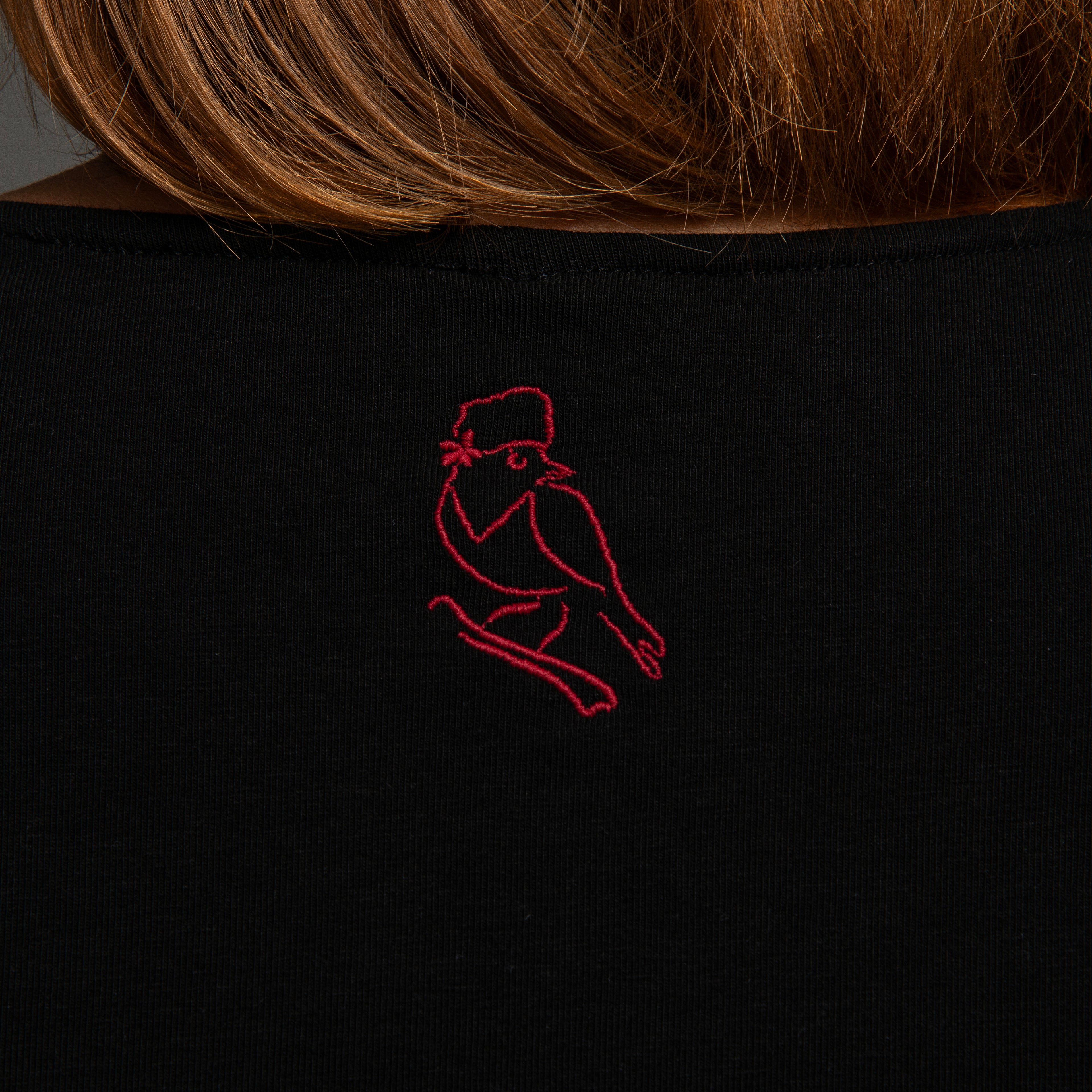 Тениска с V-деколте "Начало"