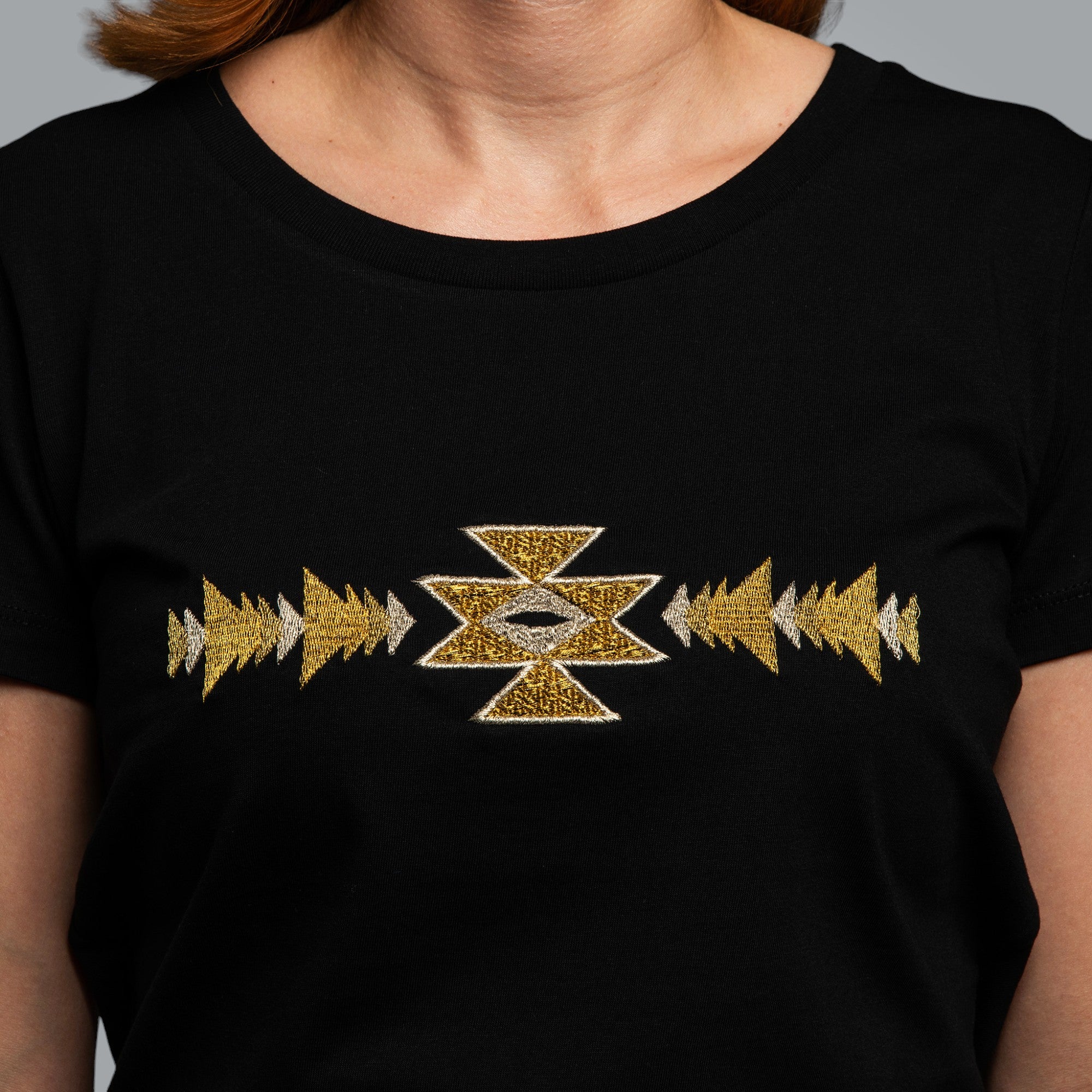 Дамска тениска "Канатица"