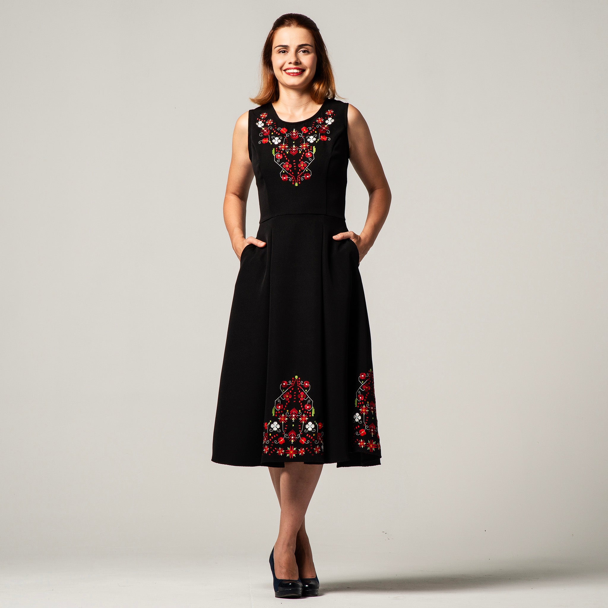 Рокля с Тракийска шевица