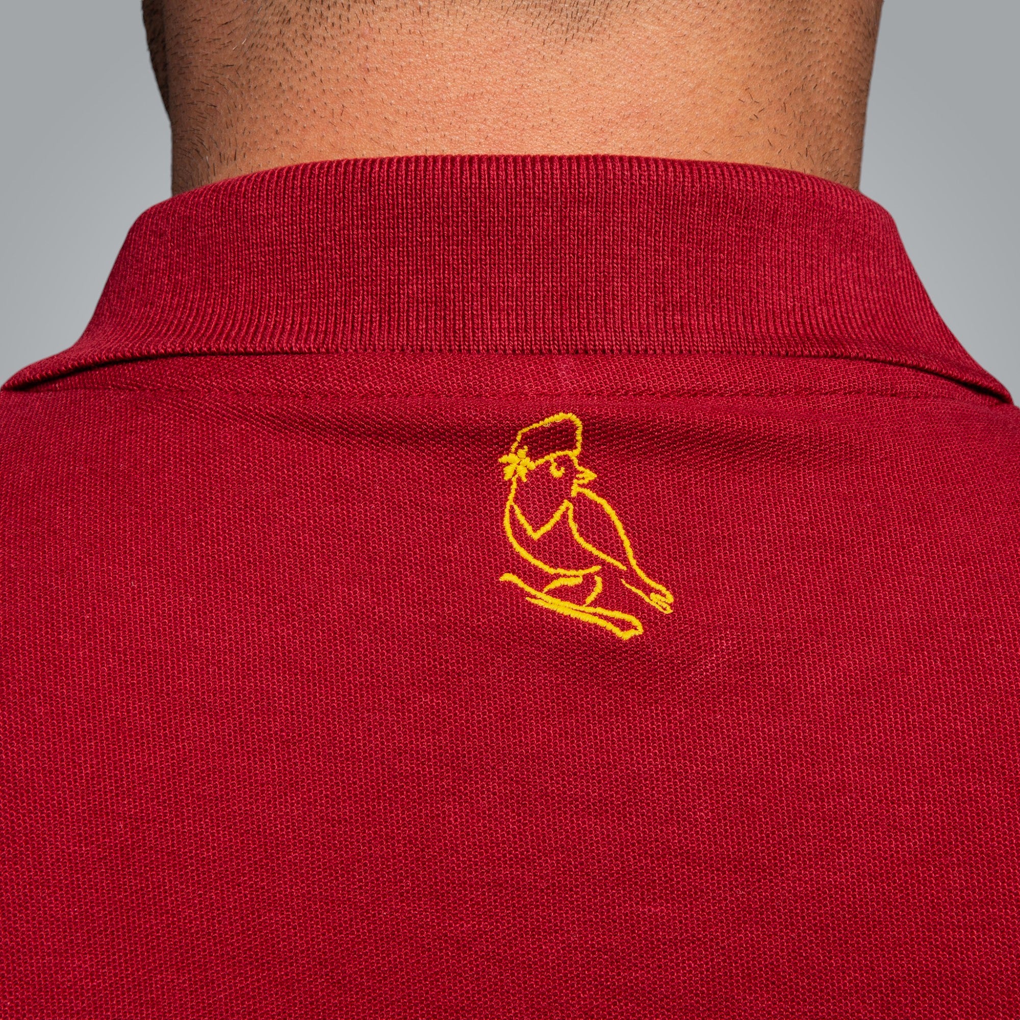 Блуза с яка "Закрилник"