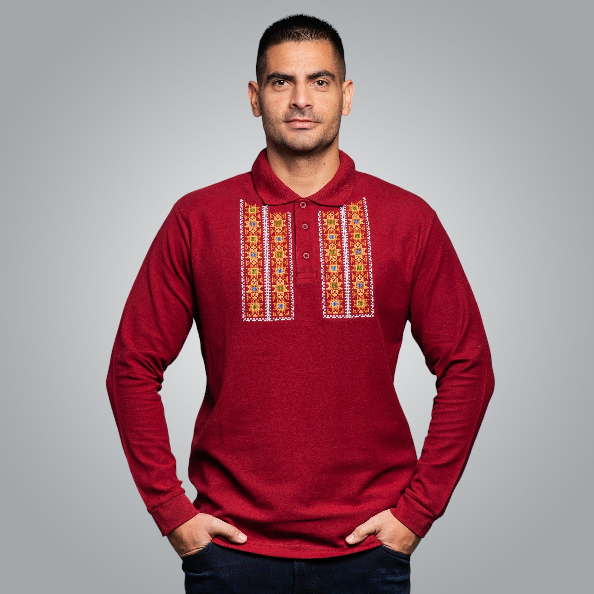 Блуза с яка "Закрилник"