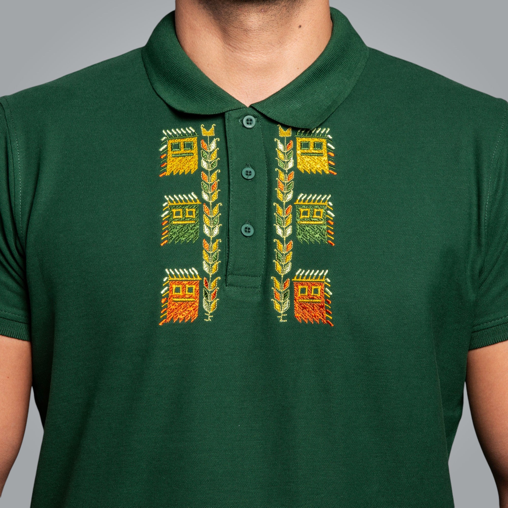 Тениска с яка "Кукери"