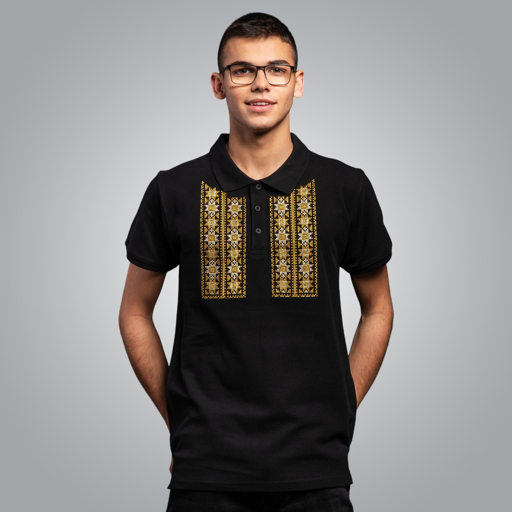 Тениска с яка "Закрилник"