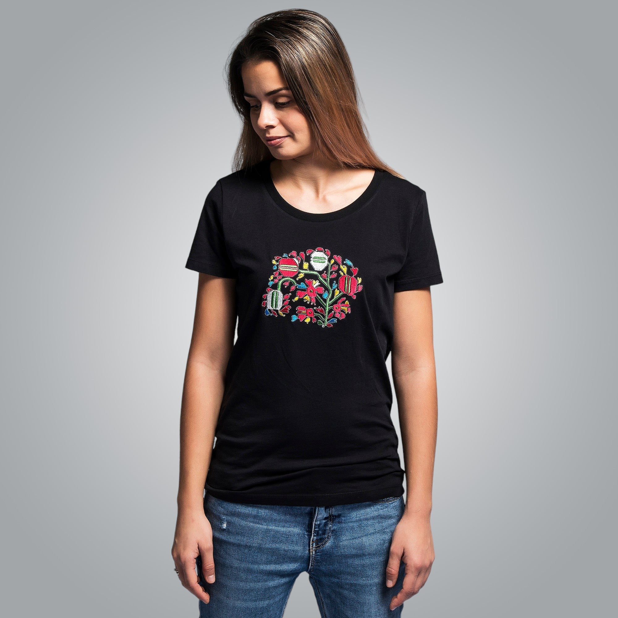 Дамска тениска "Дърво на живота"