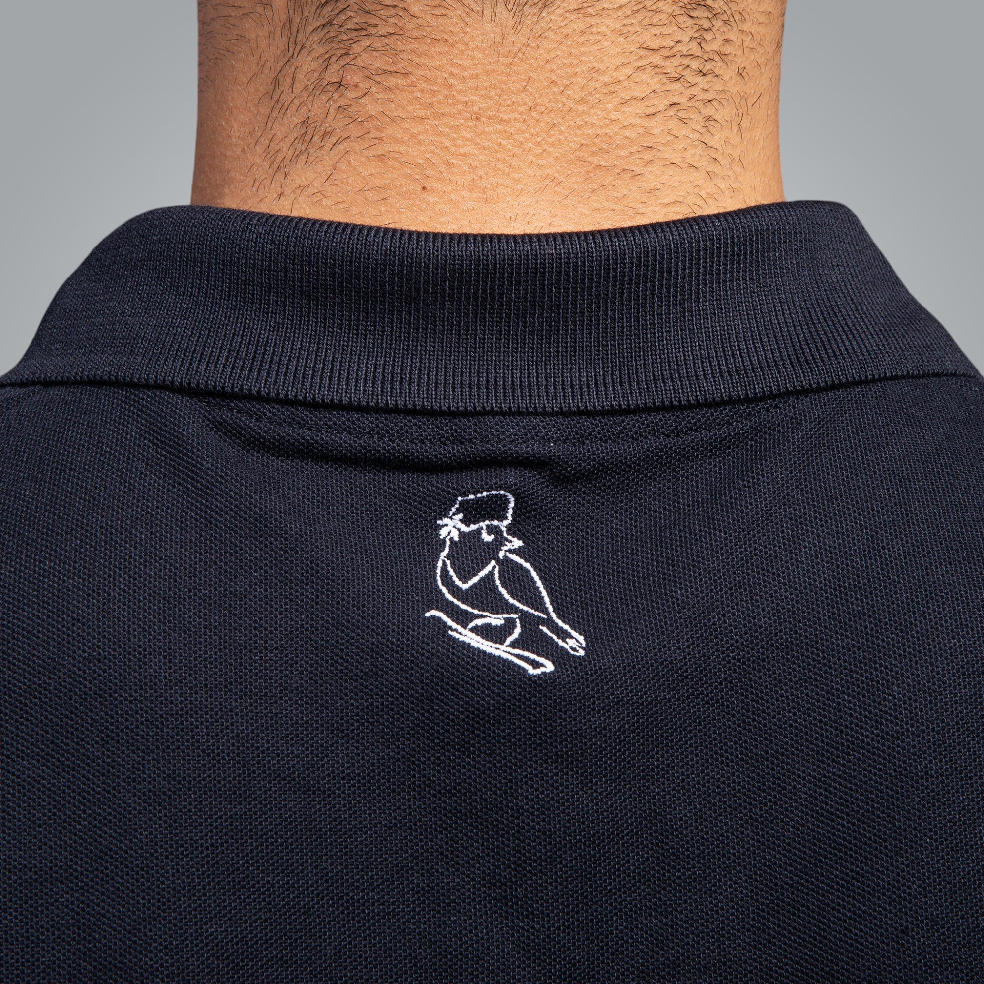 Тениска с яка "Китка"