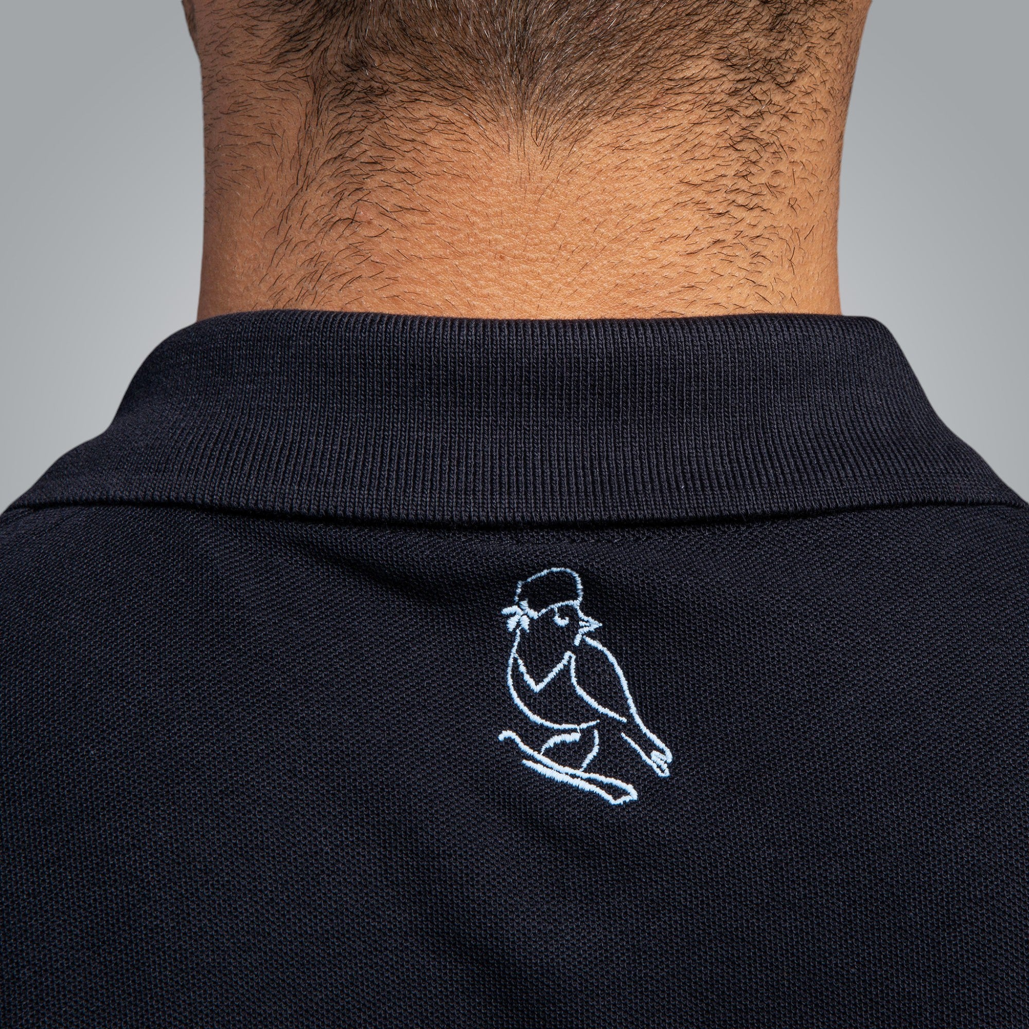 Тениска с яка с шевица от бургаско