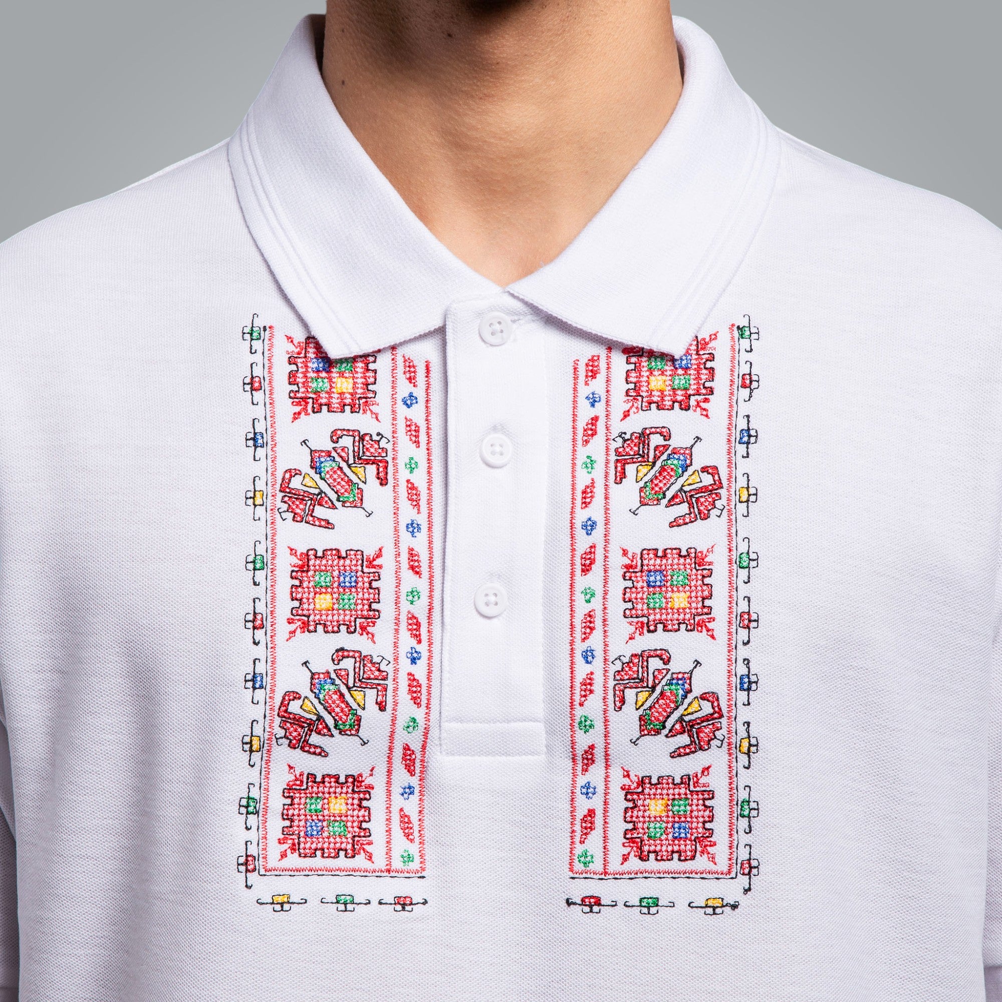 Тениска с яка "Традиционна"