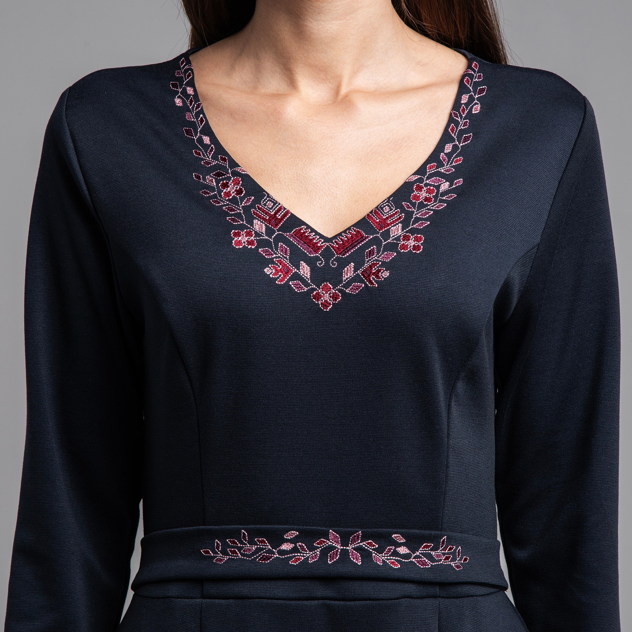 Рокля с дълъг ръкав "Пролет"