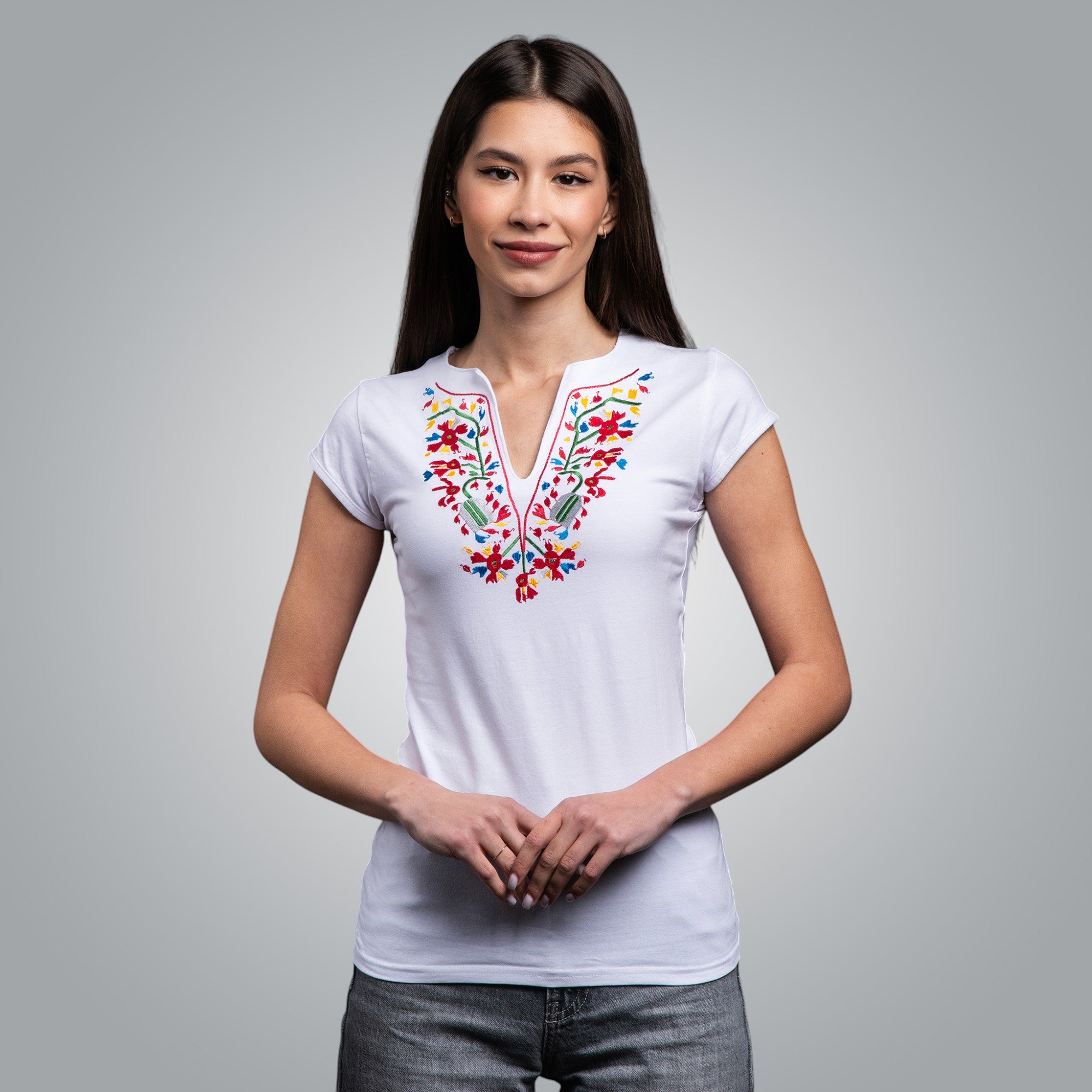 Тениска с V-деколте "Дърво на живота"