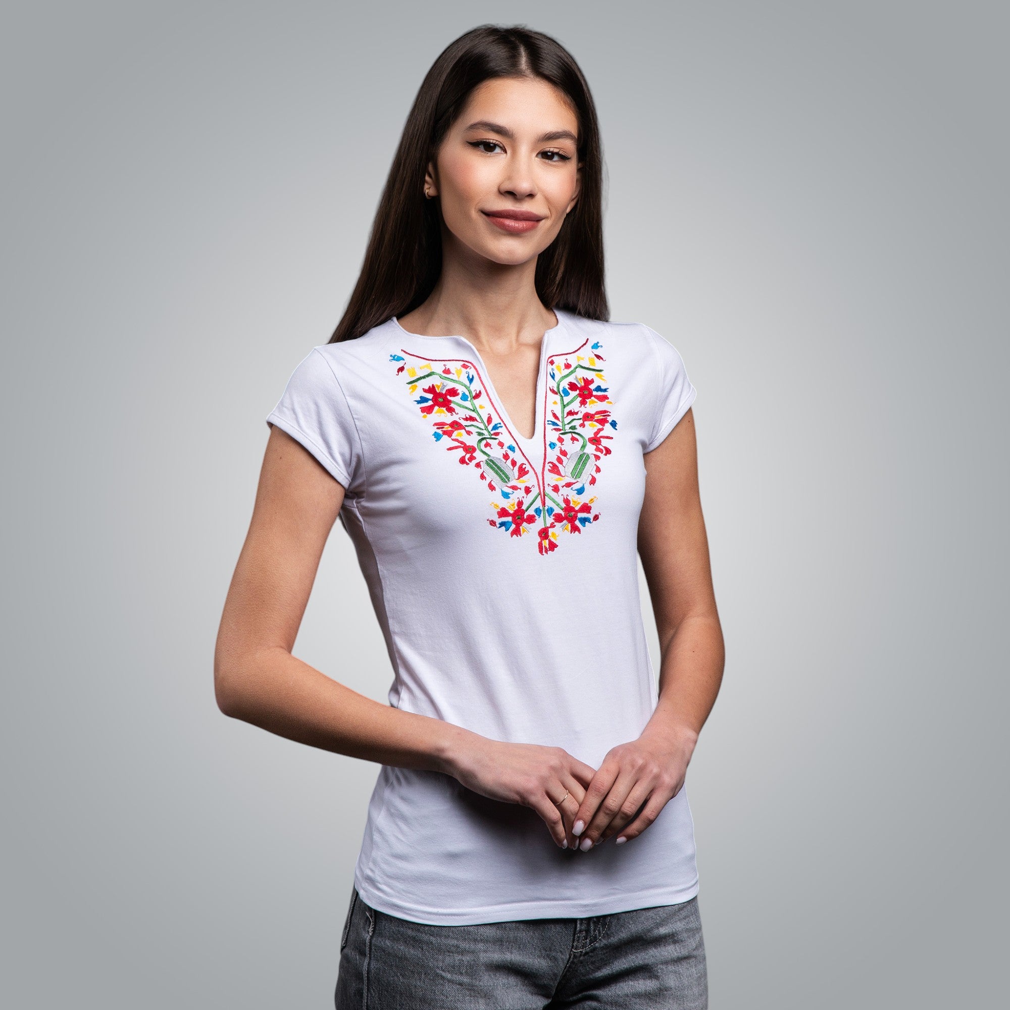 Тениска с V-деколте "Дърво на живота"