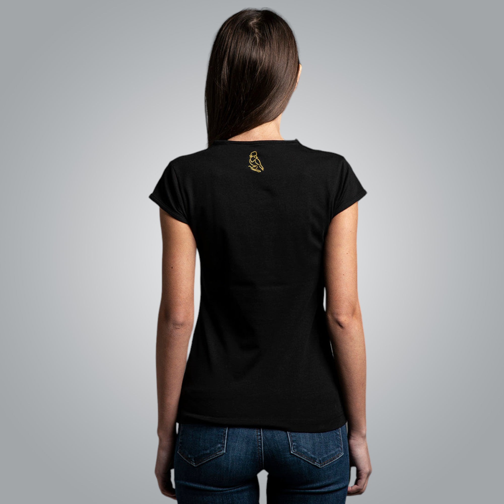 Тениска с V-деколте "Плодородие"