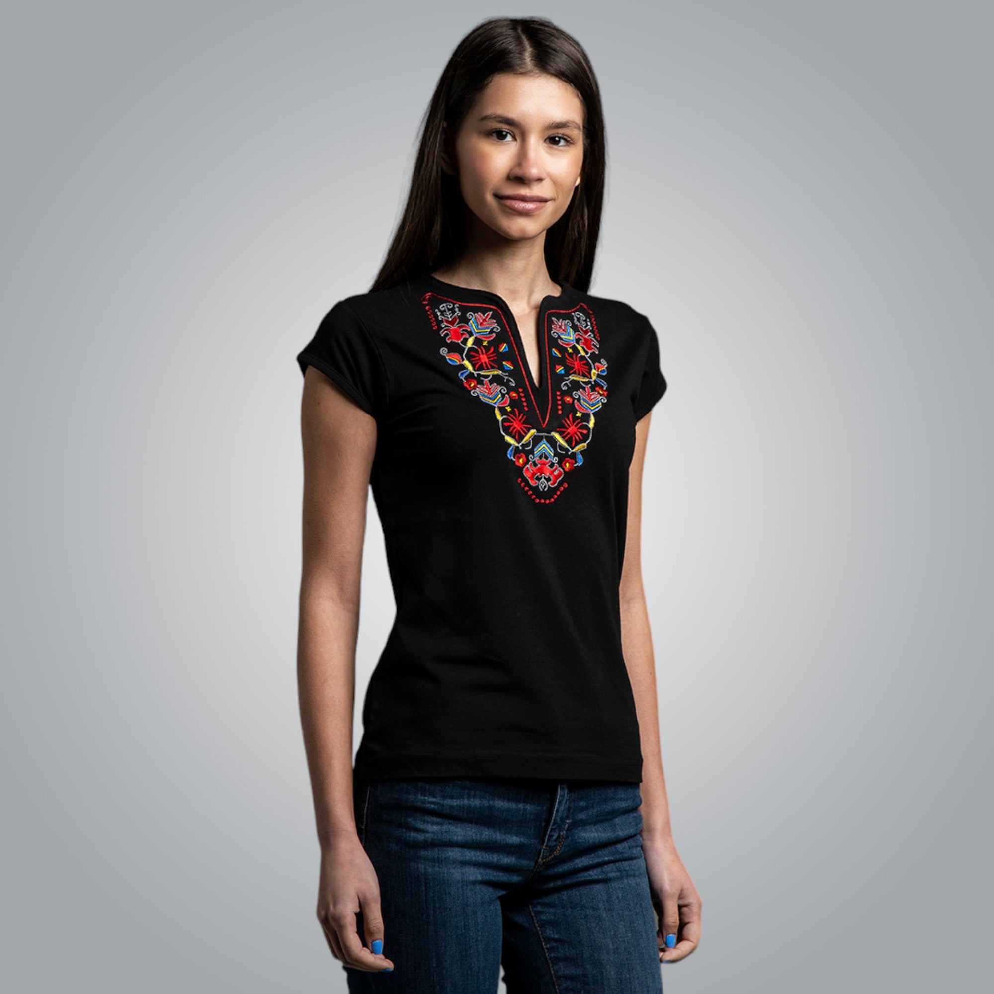 Тениска с V деколте - "Самоковска"