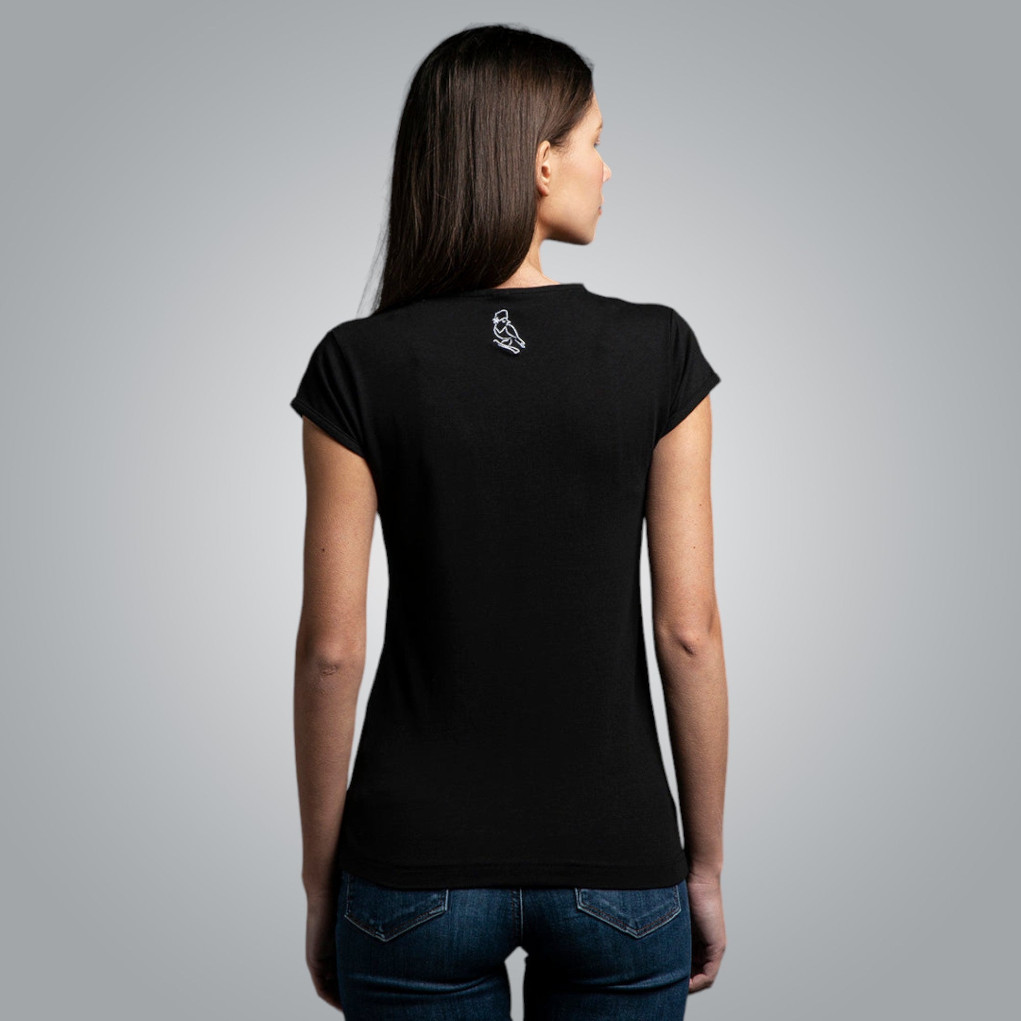 Тениска с V деколте "от Шоплука"