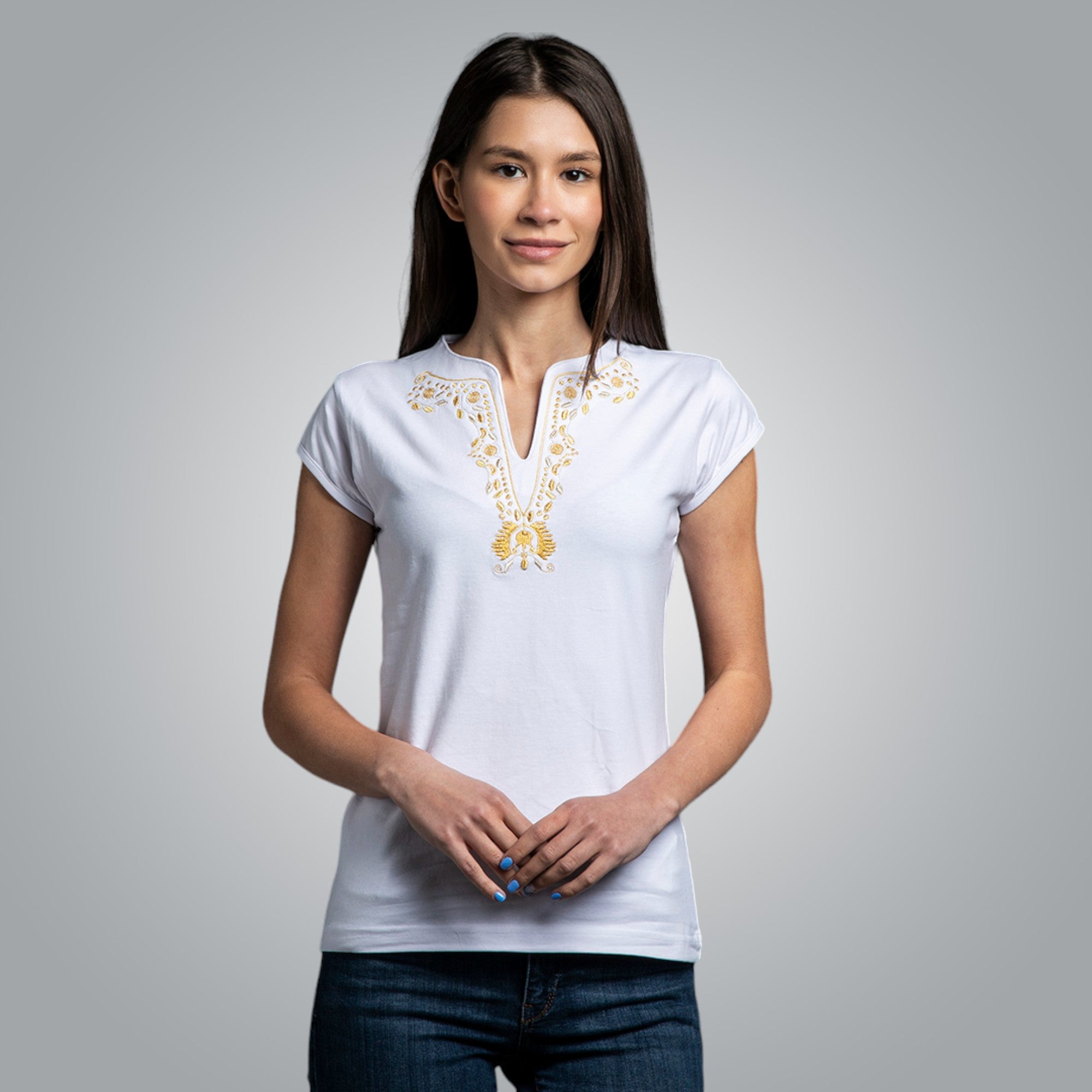 Тениска с V-деколте "Плодородие"