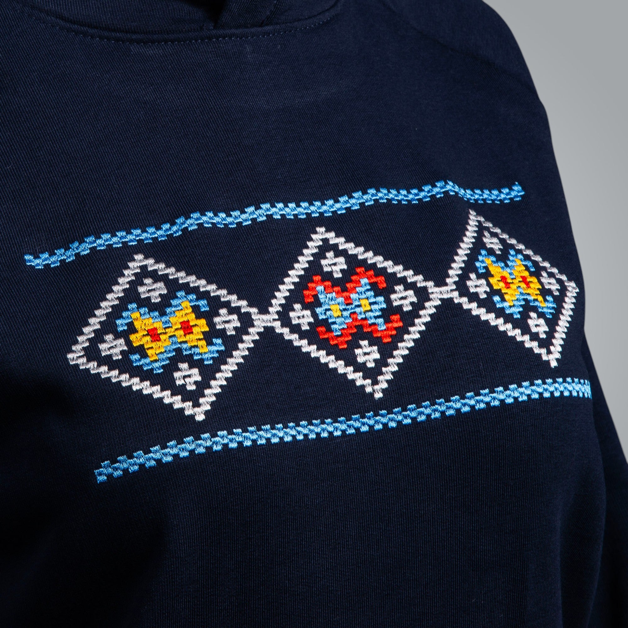 Дамска блуза с качулка "Народ"