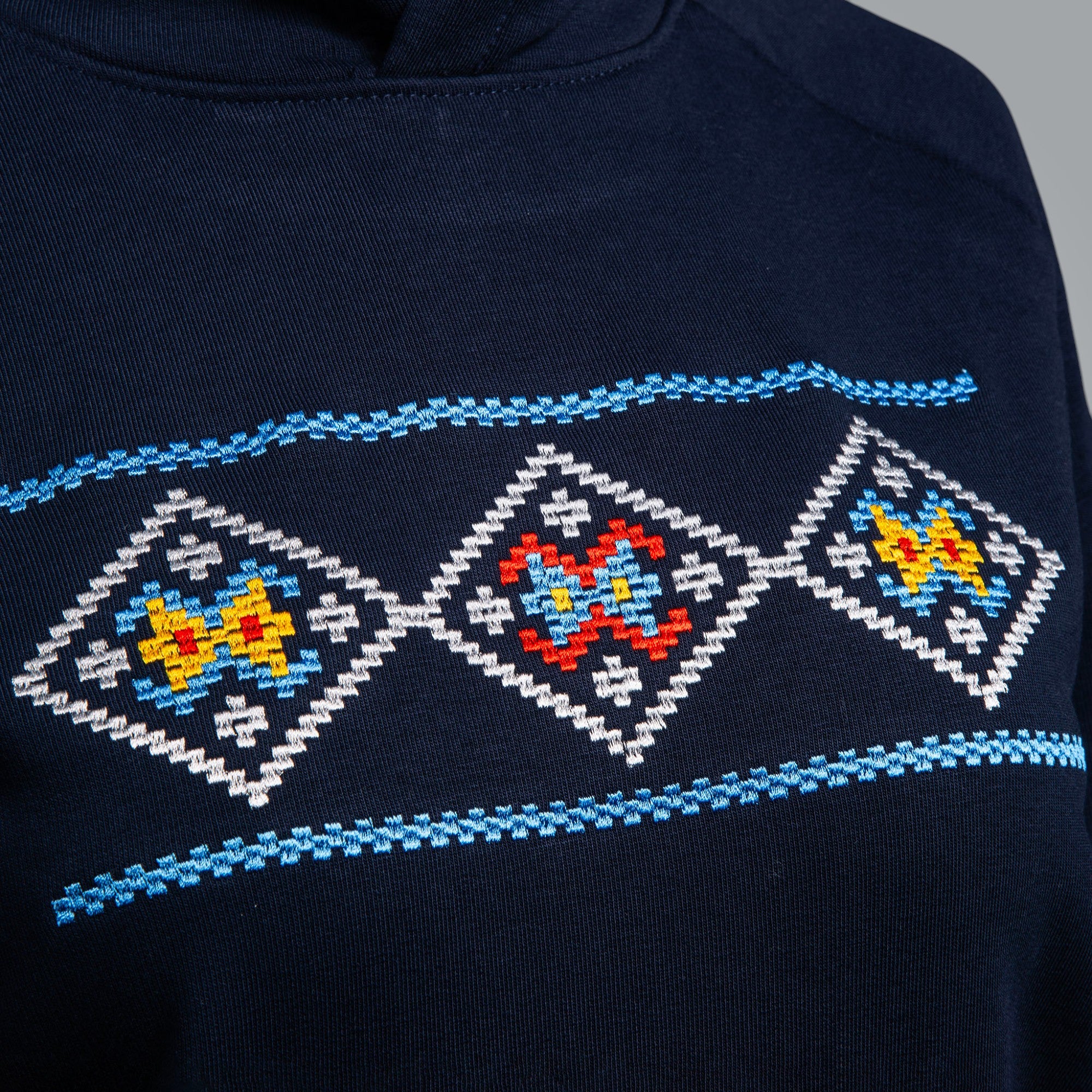 Дамска блуза с качулка "Народ"