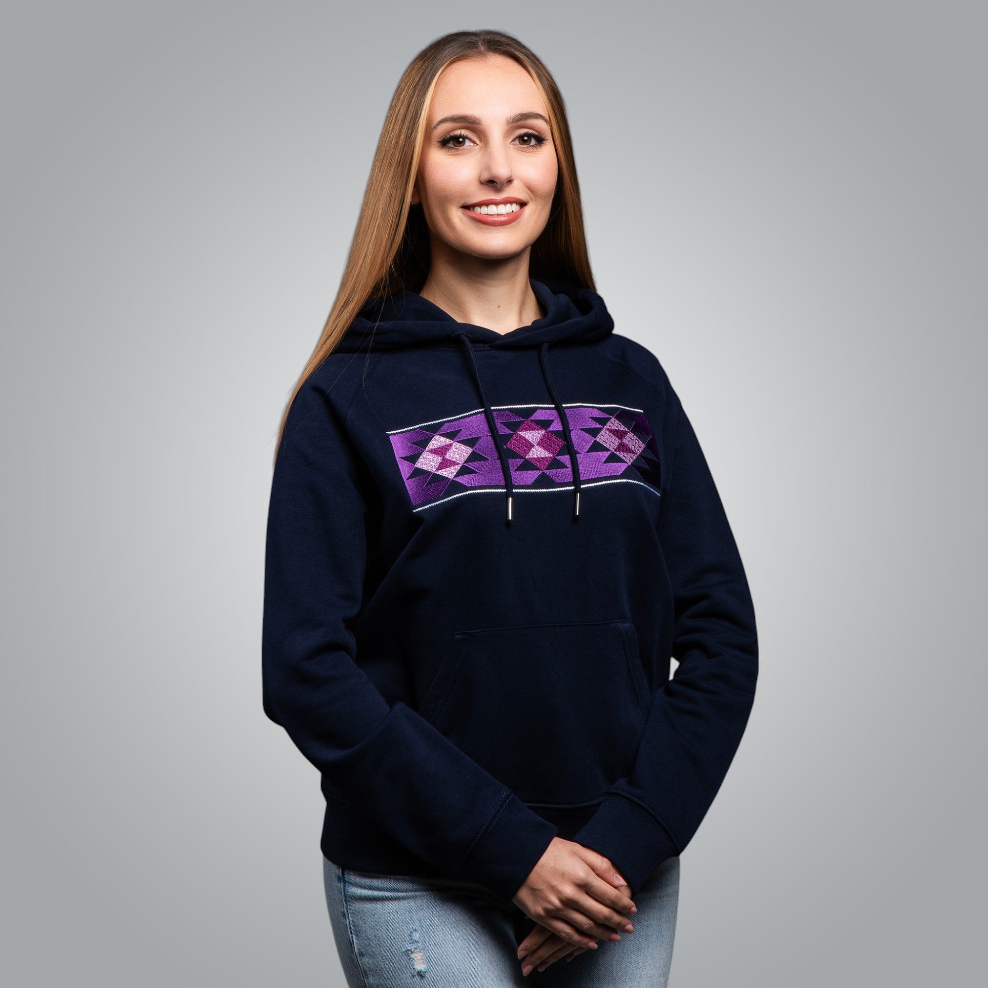 Дамска блуза с качулка "Род"