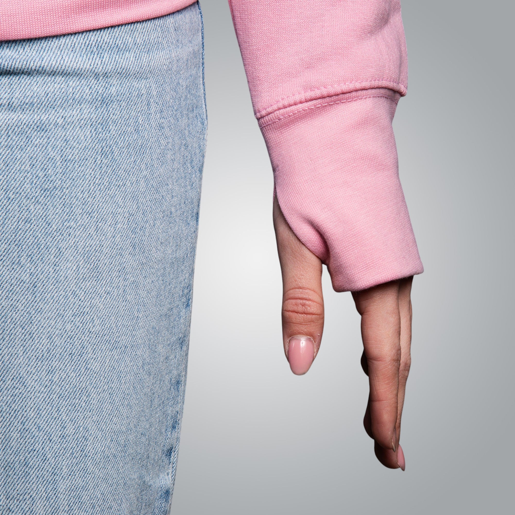 Дамска блуза с качулка "Защита"