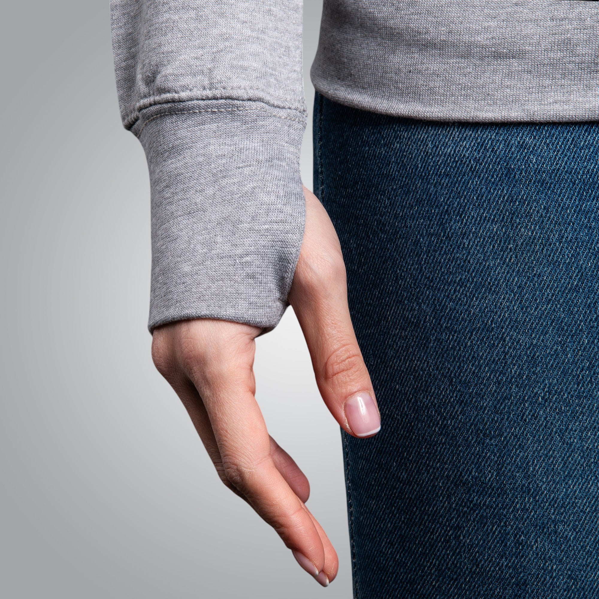 Дамска блуза с качулка "Богинята майка"