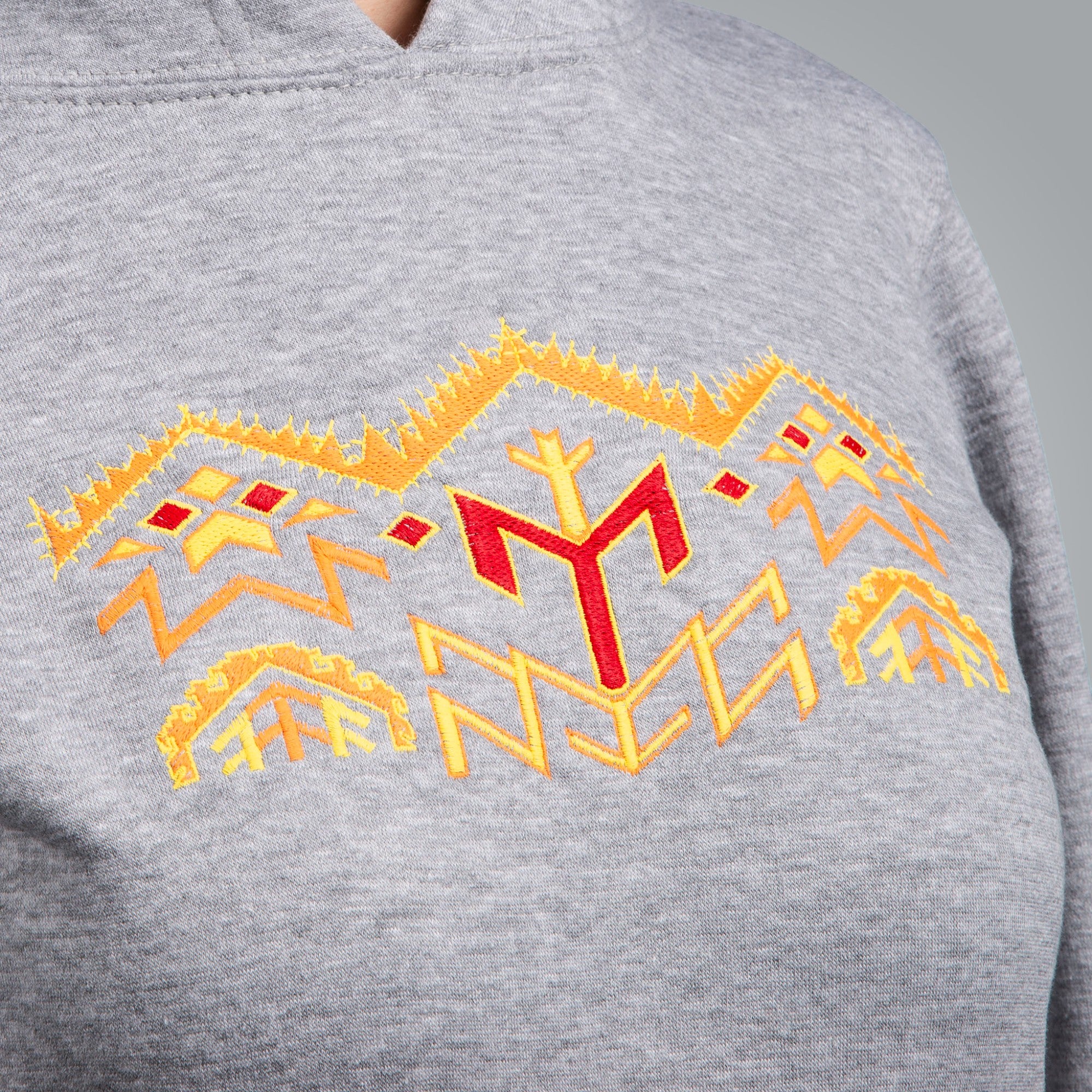 Дамска блуза с качулка "Богинята майка"